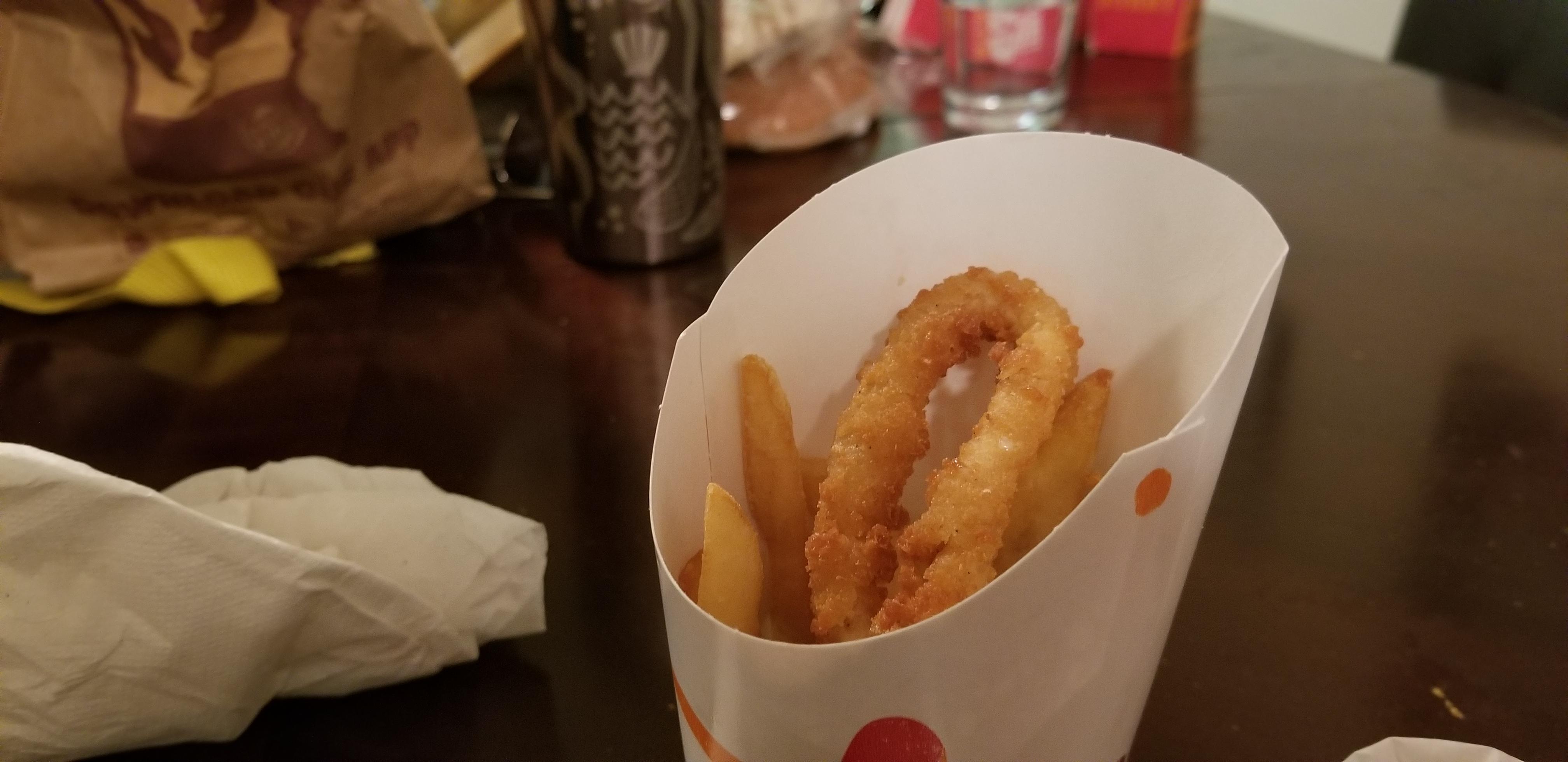 STOP PUTTING ONION RINGS IN MY FRIES BURGER KING!!! r/onejob