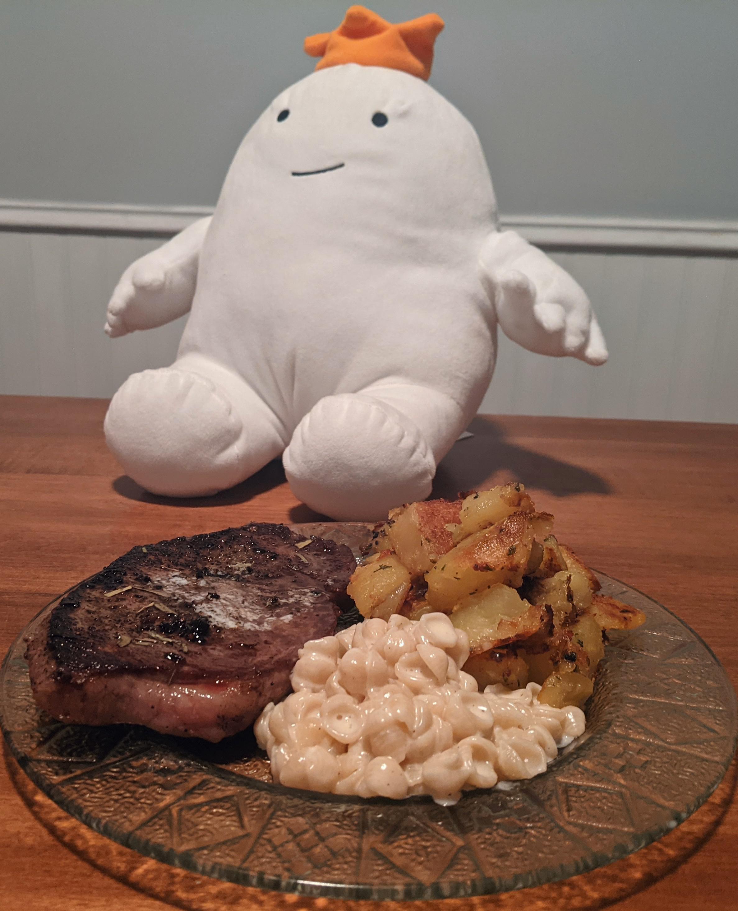 Top sirloin, Kenji's roasted potatoes, and white cheddar macaroni r