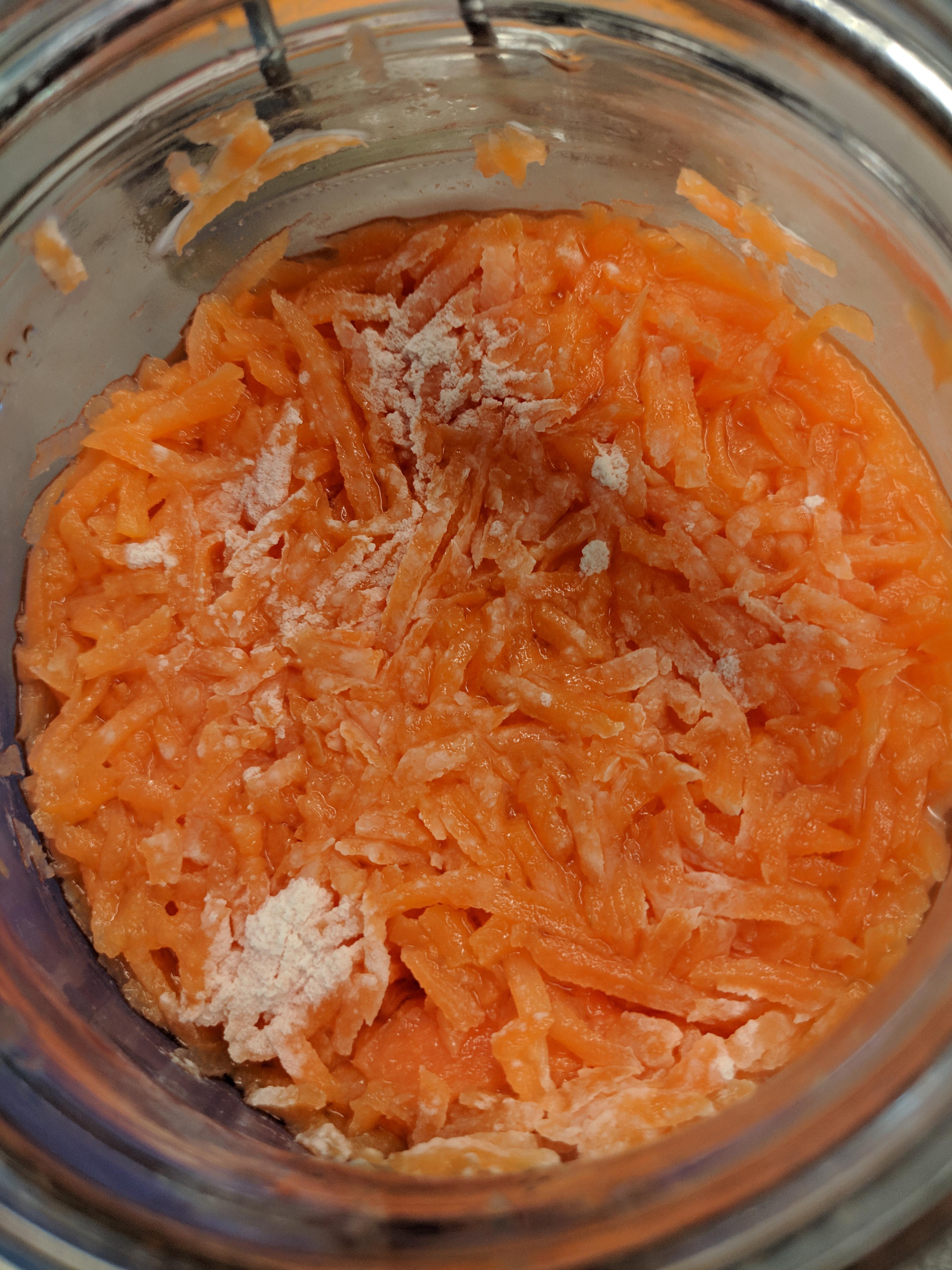 Is it mold ? 2 weeks carrots ! r/fermentation