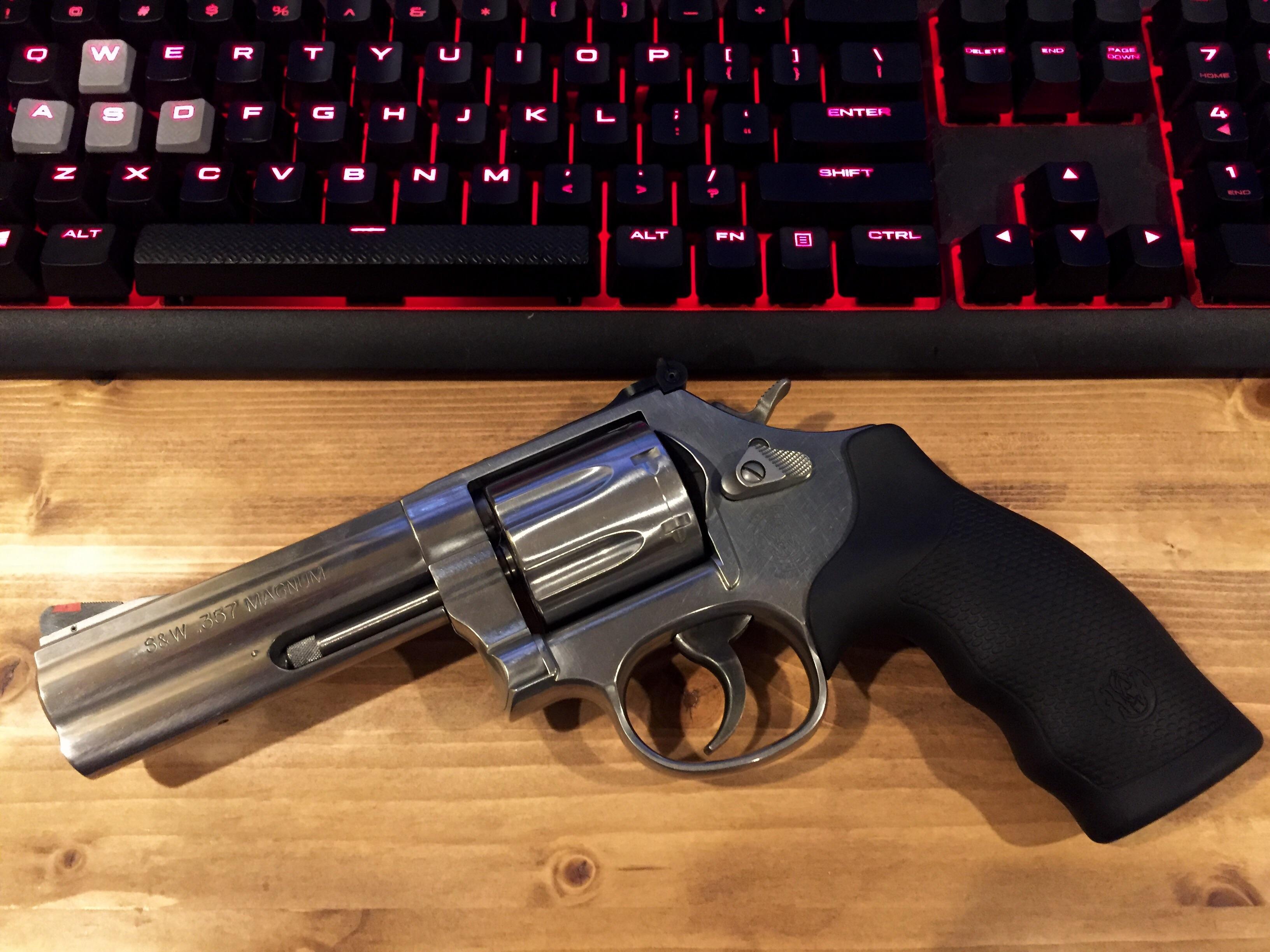 Got my wheel gun back in time for wheel gun Wednesday r/guns