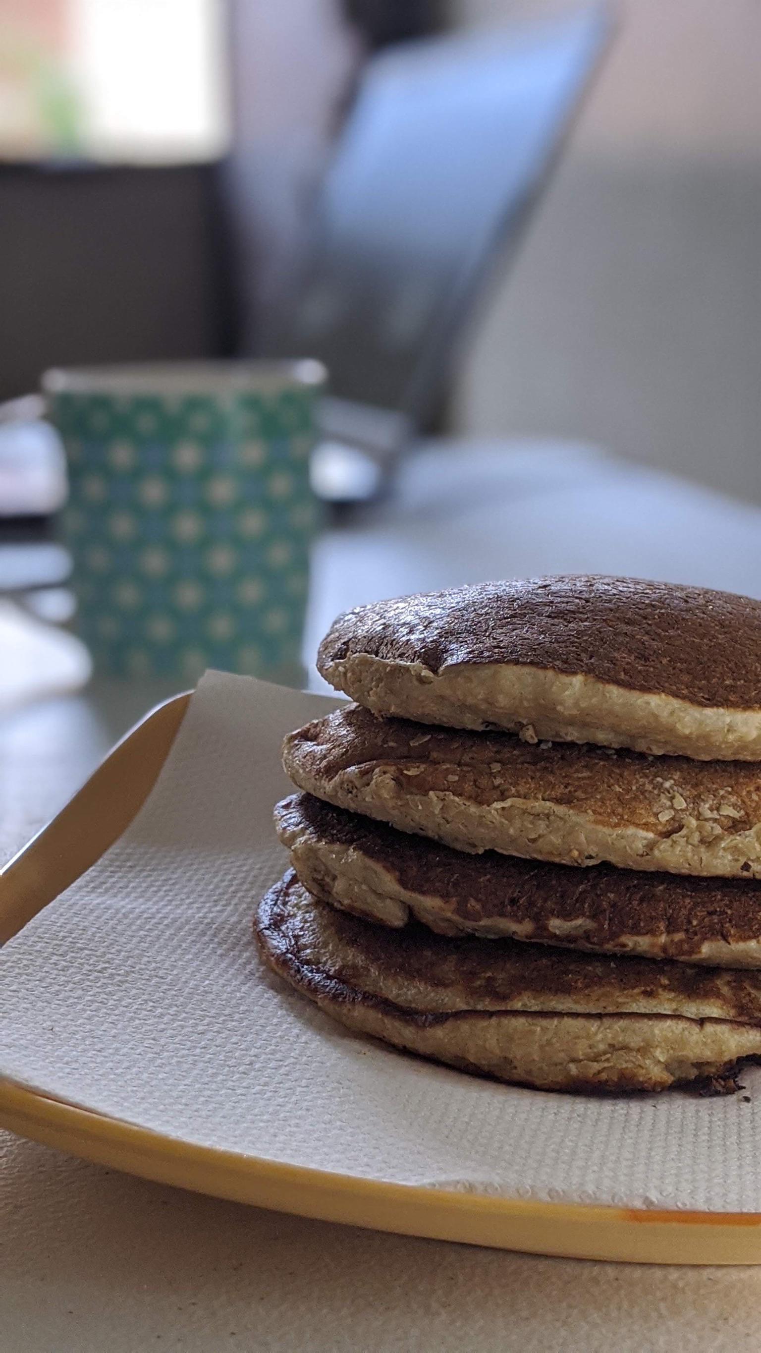 Tried making pancakes using Oat bran. Fell inlove with them! 💕 1 Cup(s)Oat Bran hot cereal