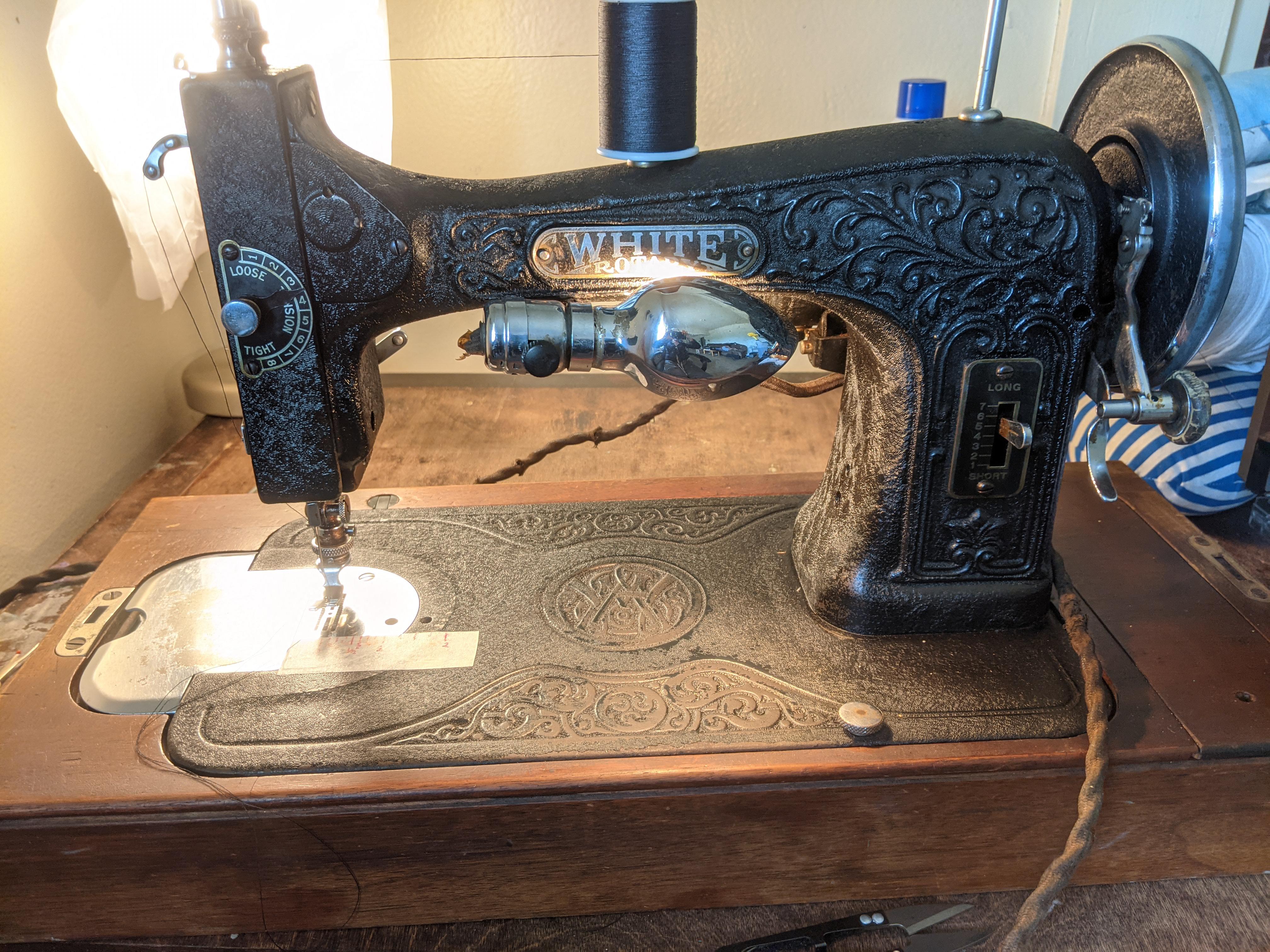 I Got This Lovely 1929 White Rotary Sewing Machine From The Thrift