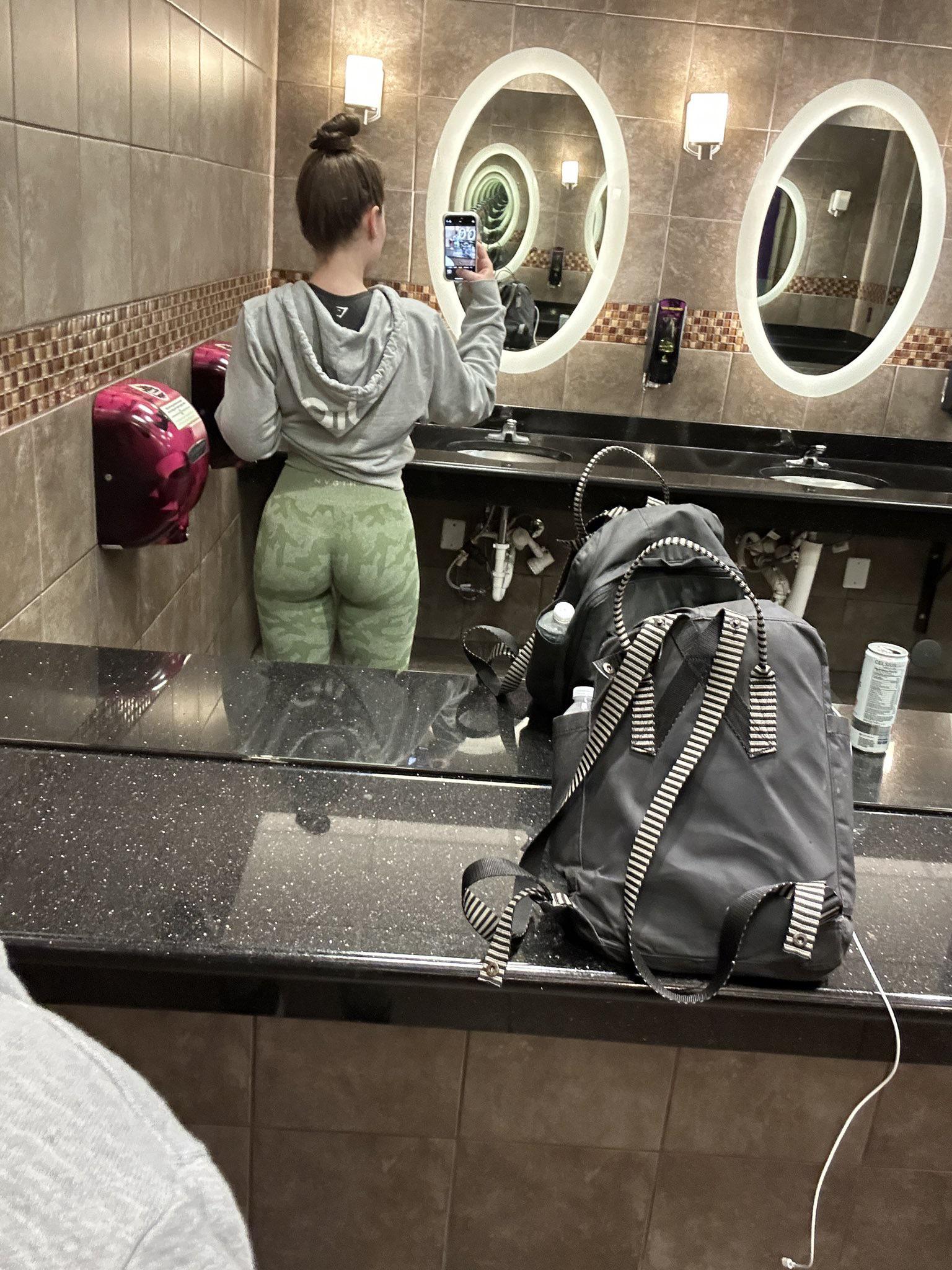 Butternutgiraffe (u/butternutgiraffe) - Reddit