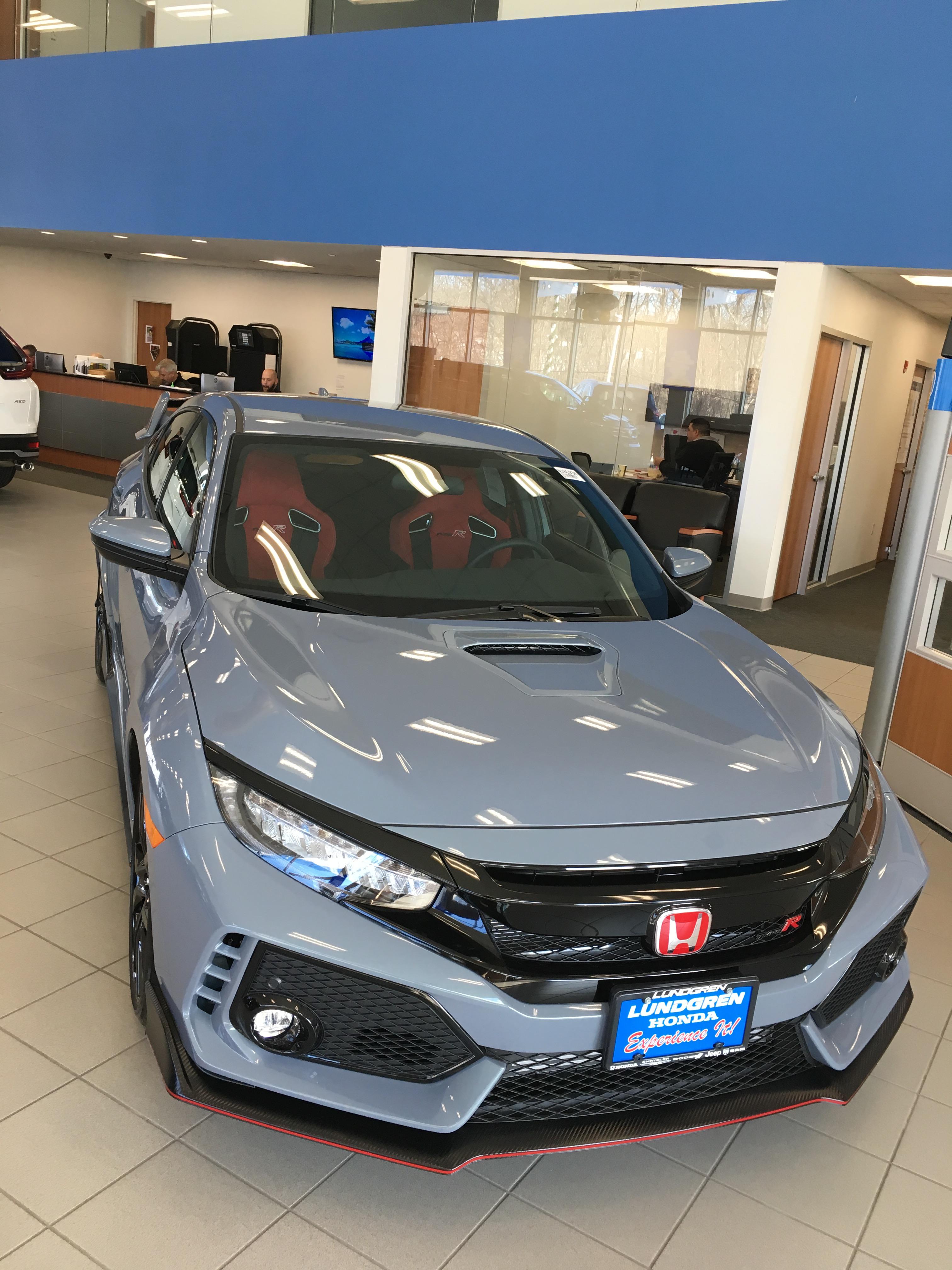 That gray paint is just.. wow r/Honda