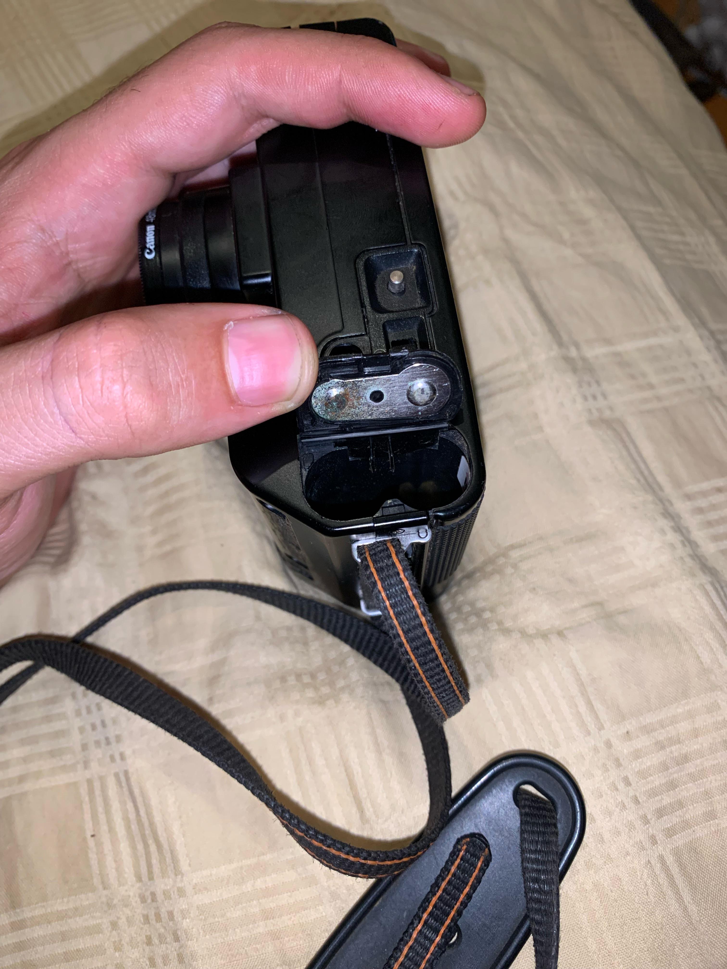 Canon af35ml battery corrosion how to fix. r/Cameras