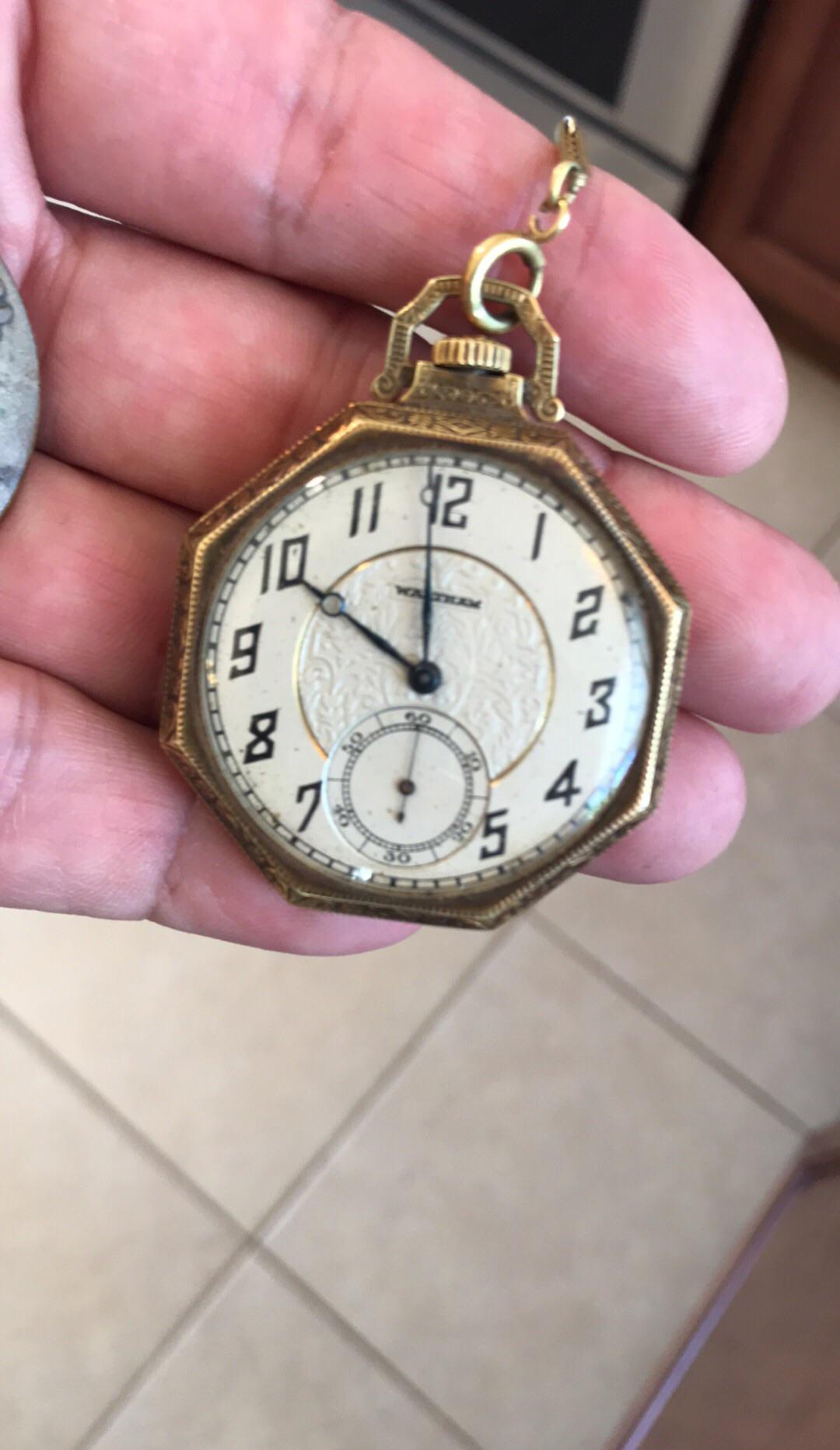 Any information on this pocket watch would be greatly appreciated! r