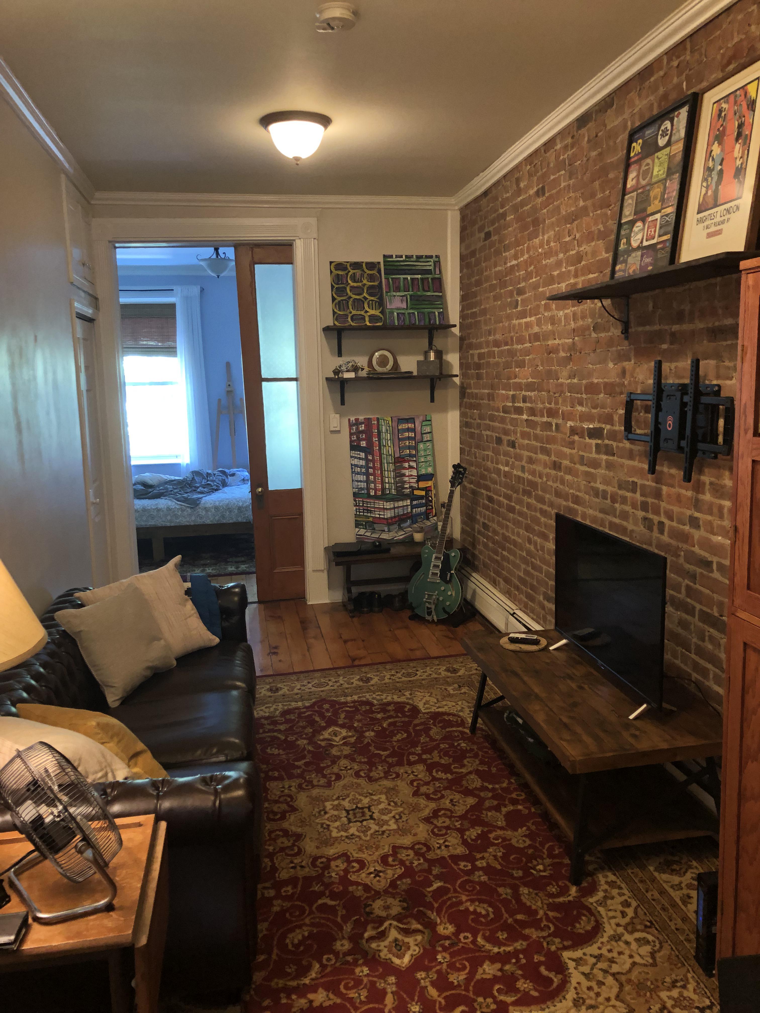Railroad Apartment in Jersey City r/AmateurRoomPorn