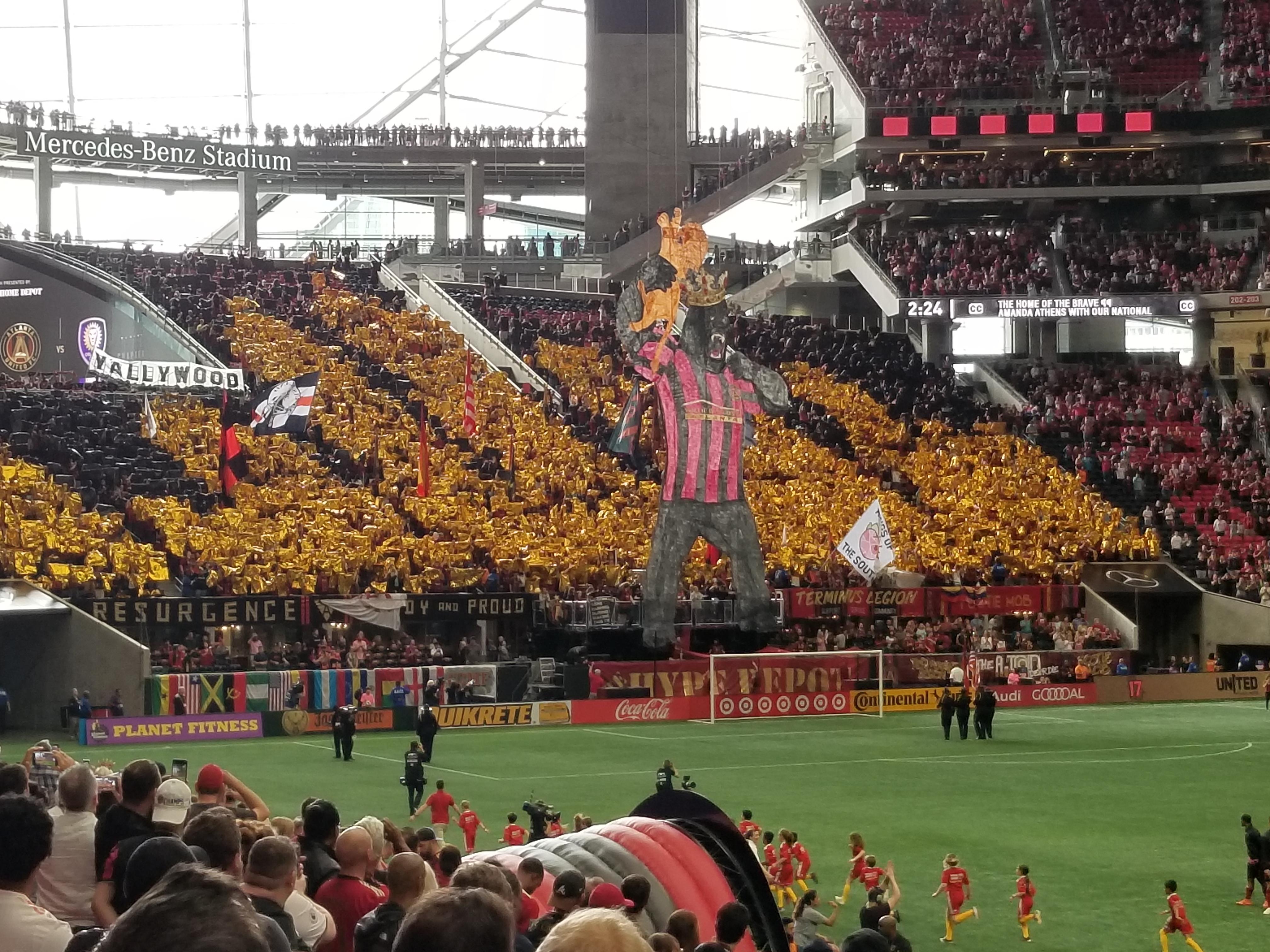 ATLANTA TIFO VS. ORLANDO! THE KING SLAYS THE LION WITH ATL BACKGROUND
