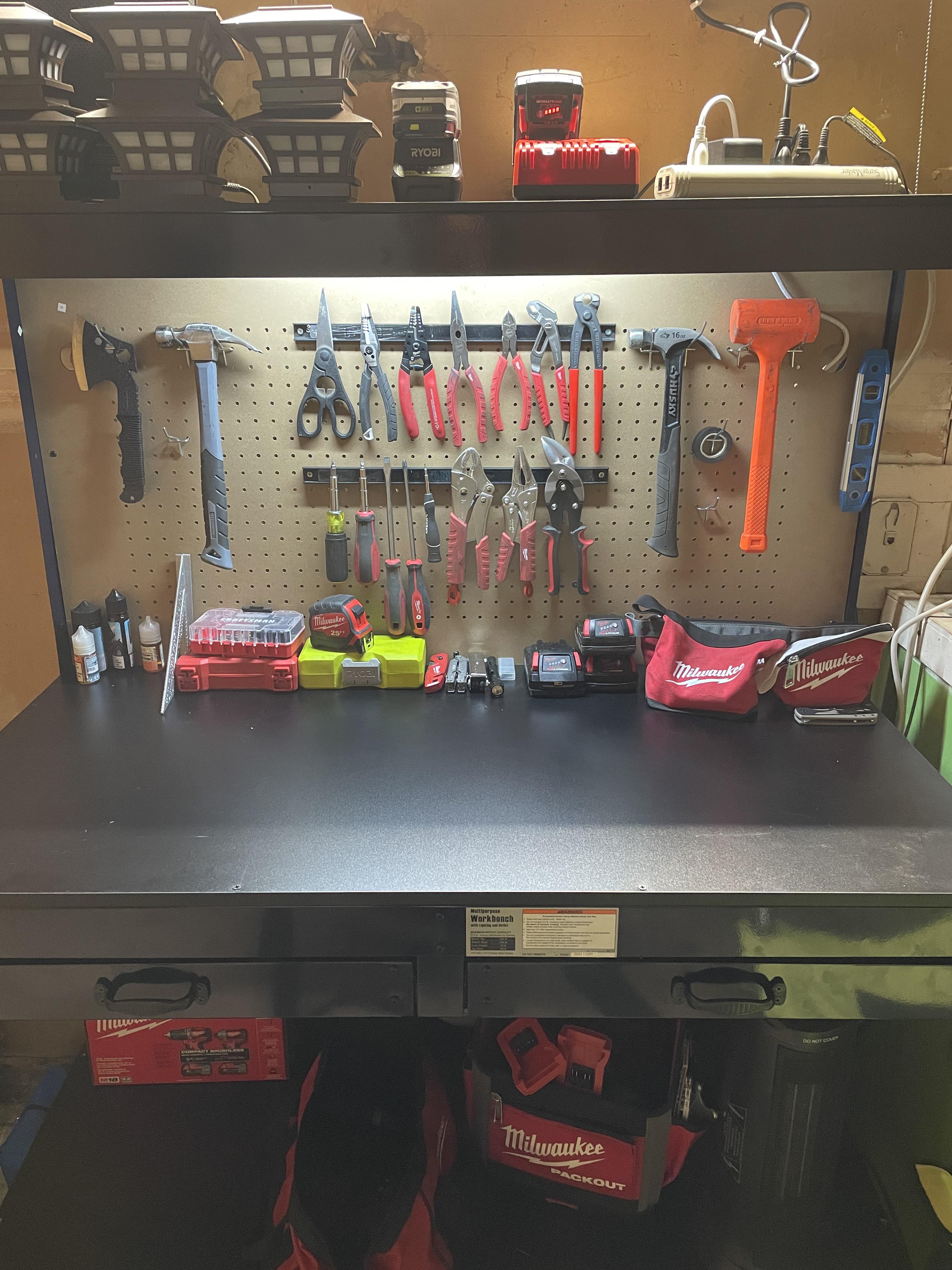 It’s not much, but she’s my first r/Workbenches
