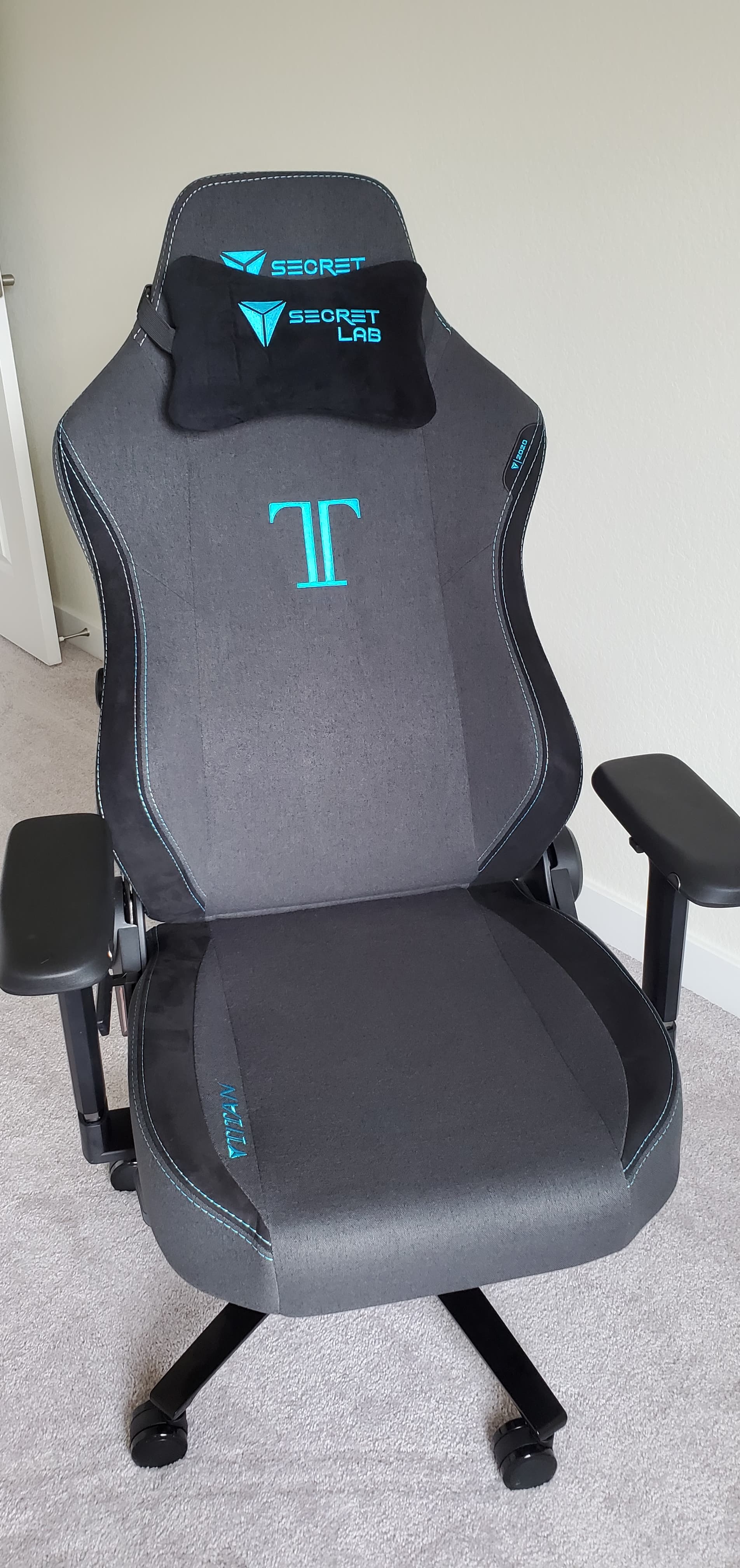 Secretlab my first gaming chair r/secretlab