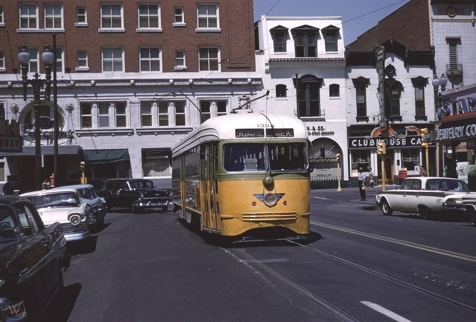 A Streetcar in downtown El Paso, 1960 r/TracesofTexas