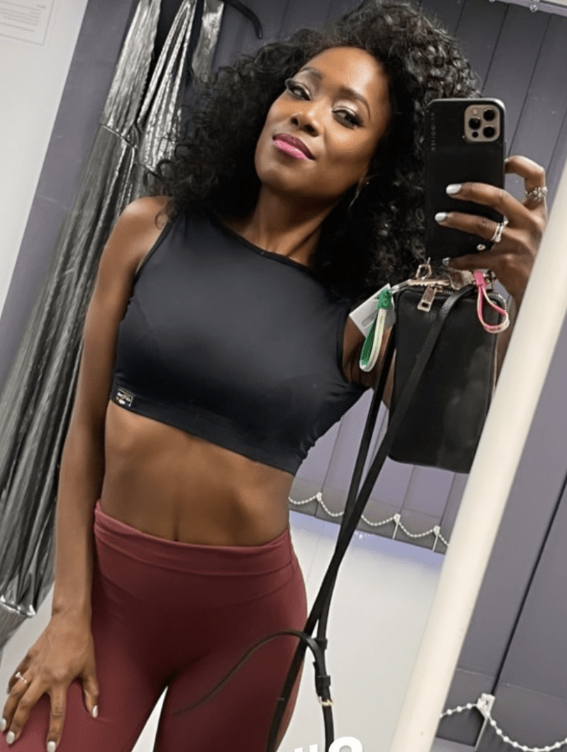 Vanessa James : Celebhub