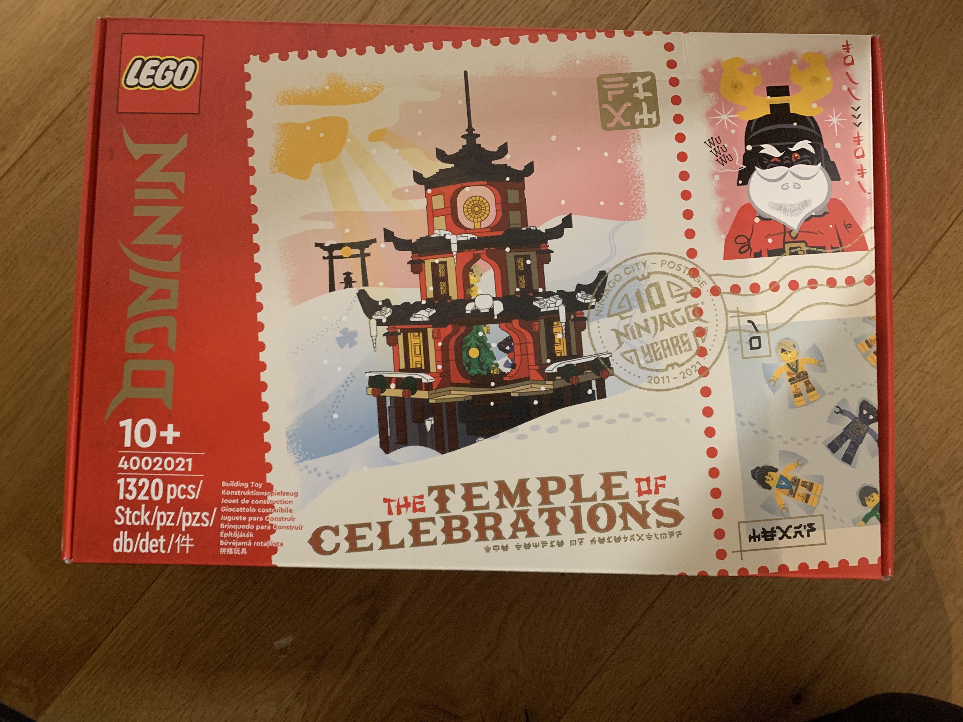 Lego’s internal company Christmas gift 2021 r/lego