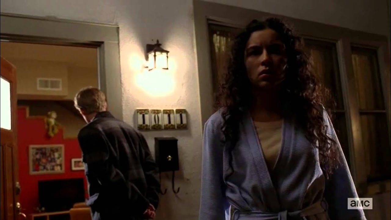 WTF was the point of Andrea's death!? She only served as a plot device(04)