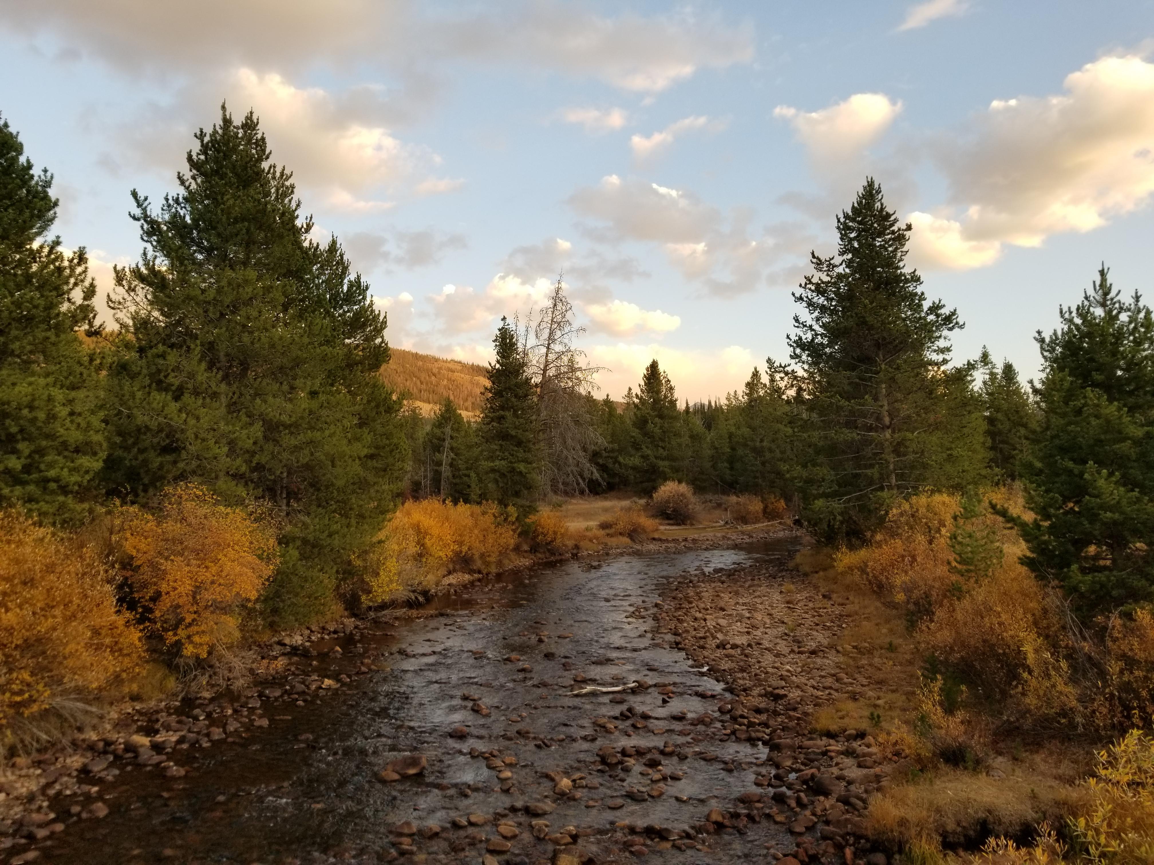 Bear River Wyoming [4032x3024] [OC] r/EarthPorn