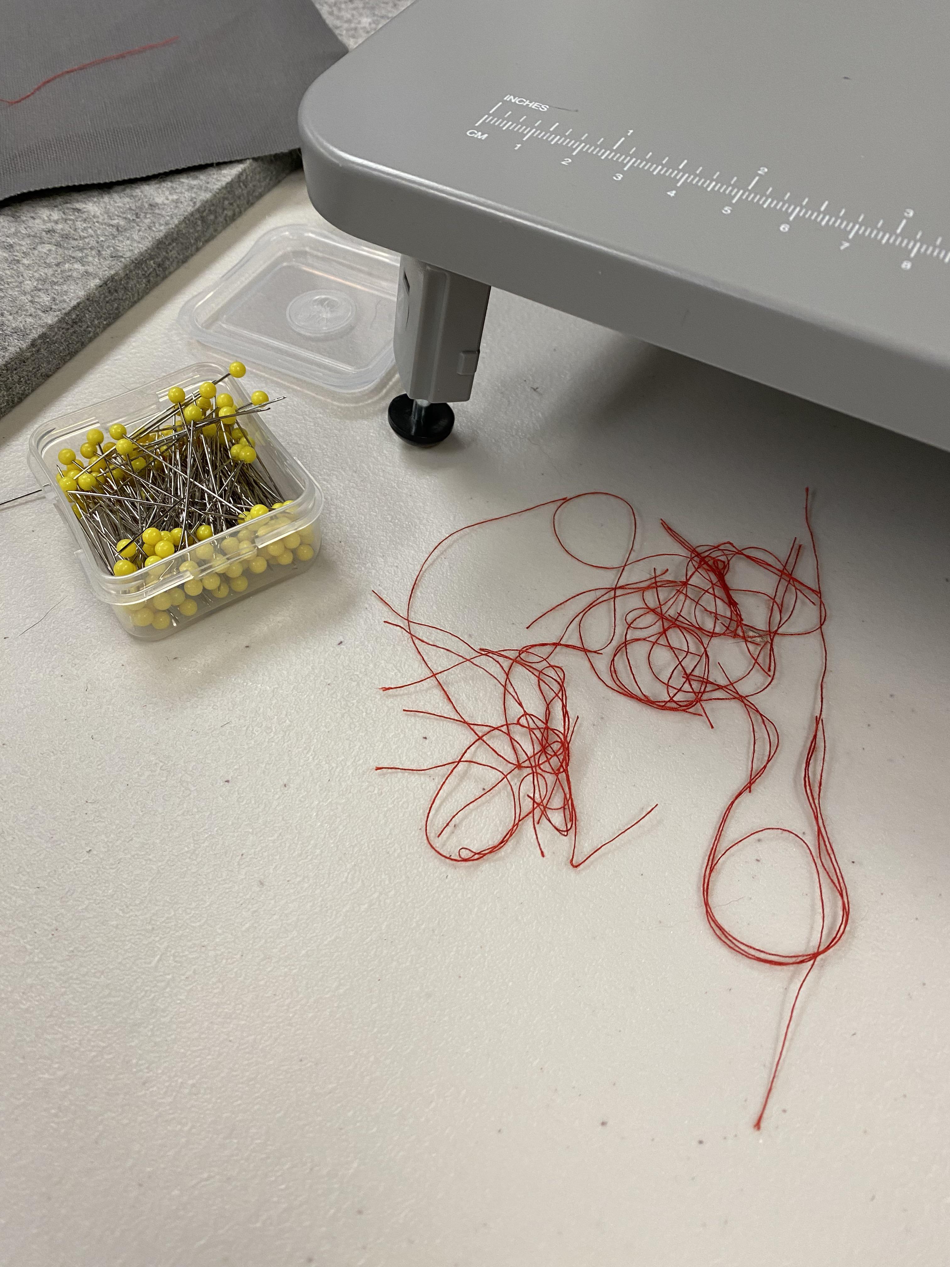 How do you all manage all your lose thread trimmings? r/sewing