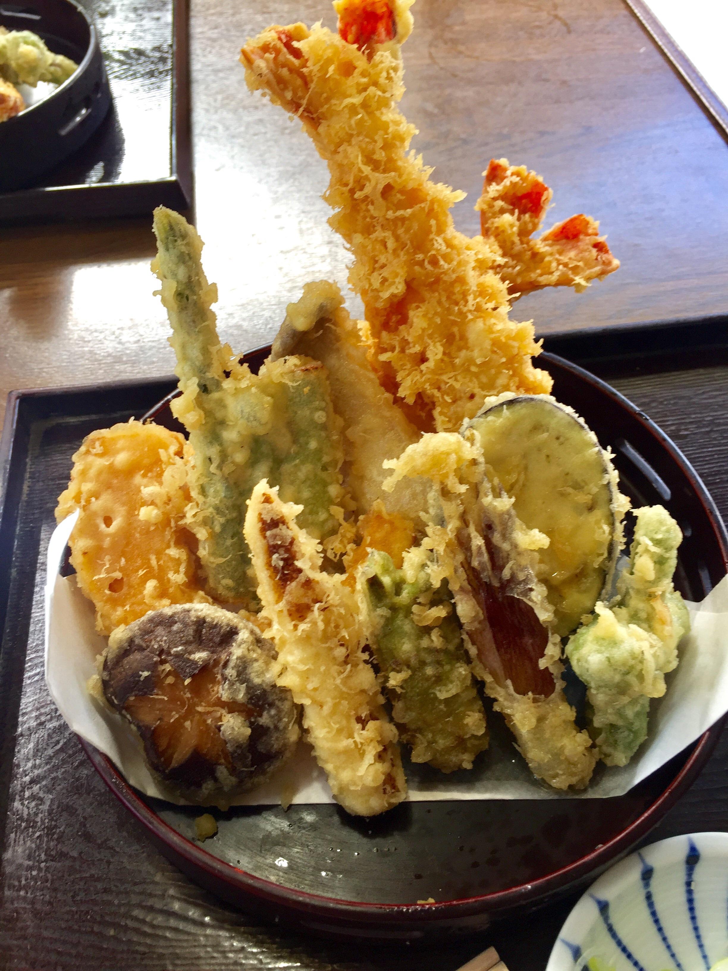 [I ate] shrimp and vegetable tempura r/food