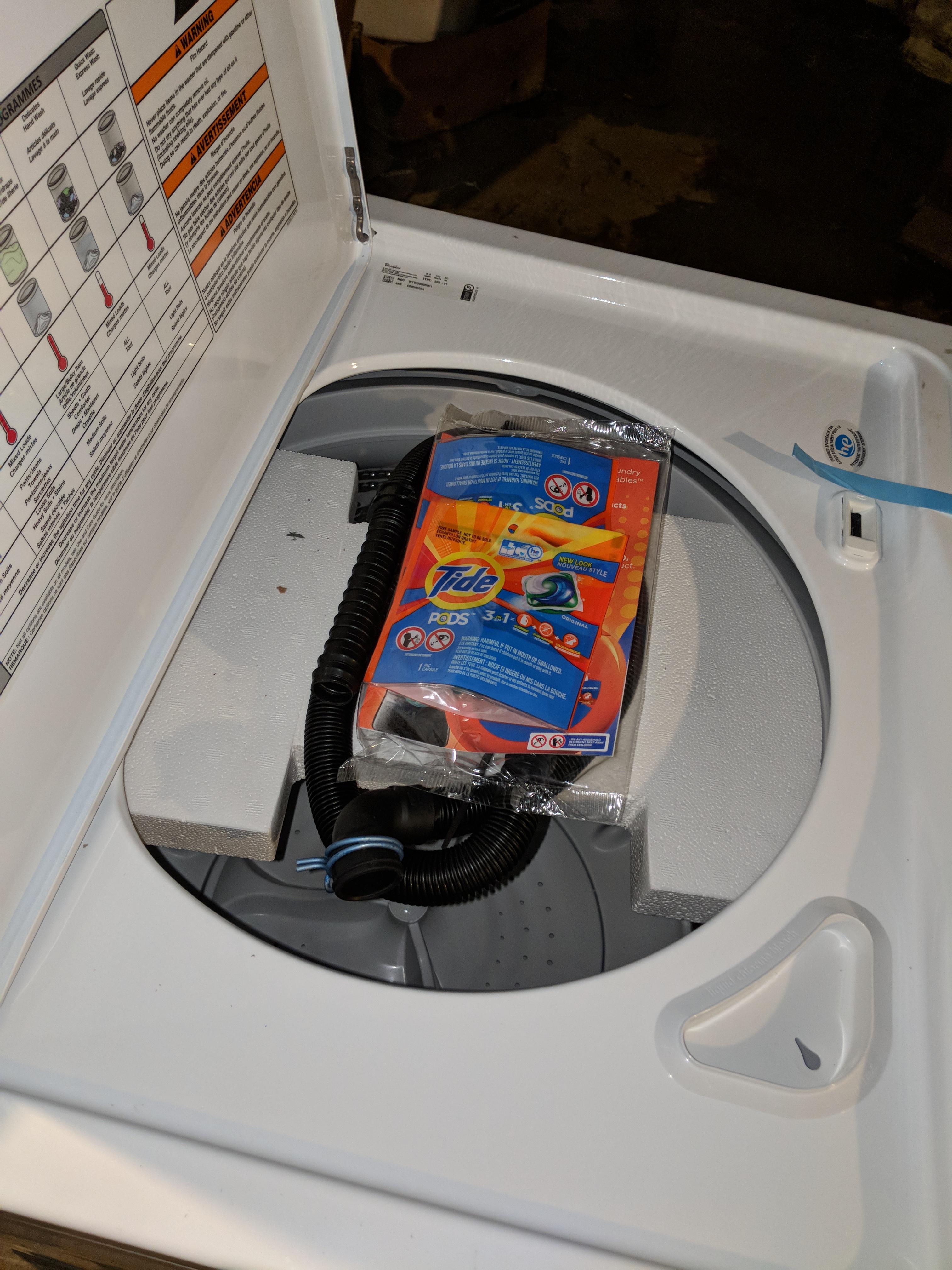 Our new washing machine came with a free snack! r/funny