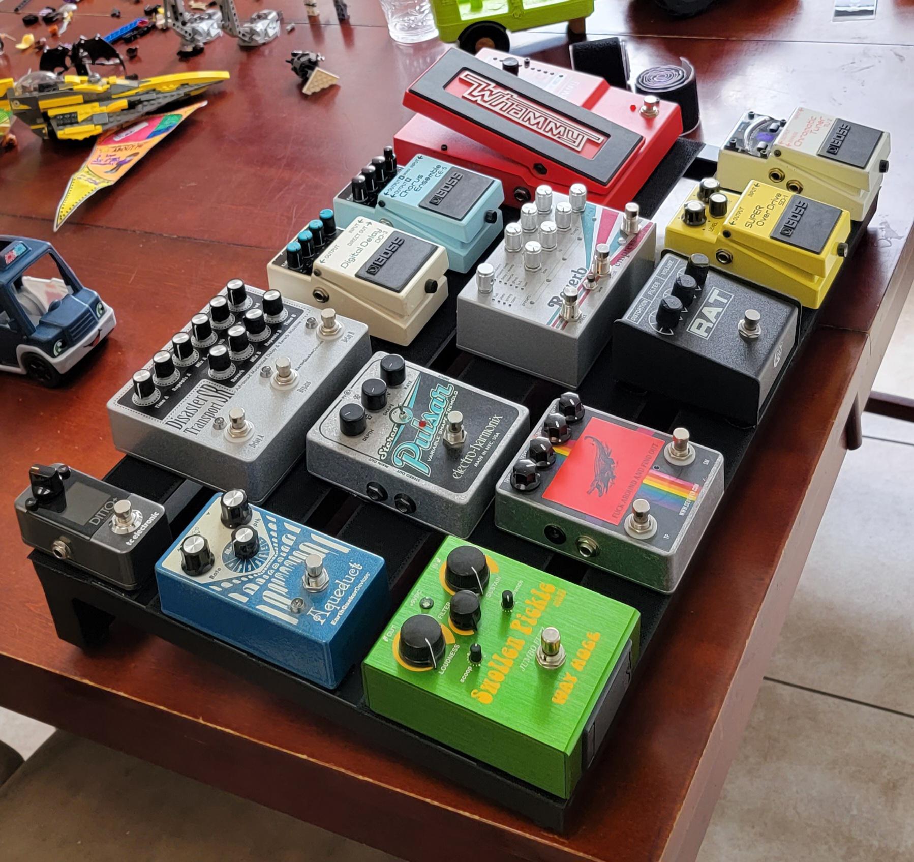 My current shoegaze set up r/shoegaze