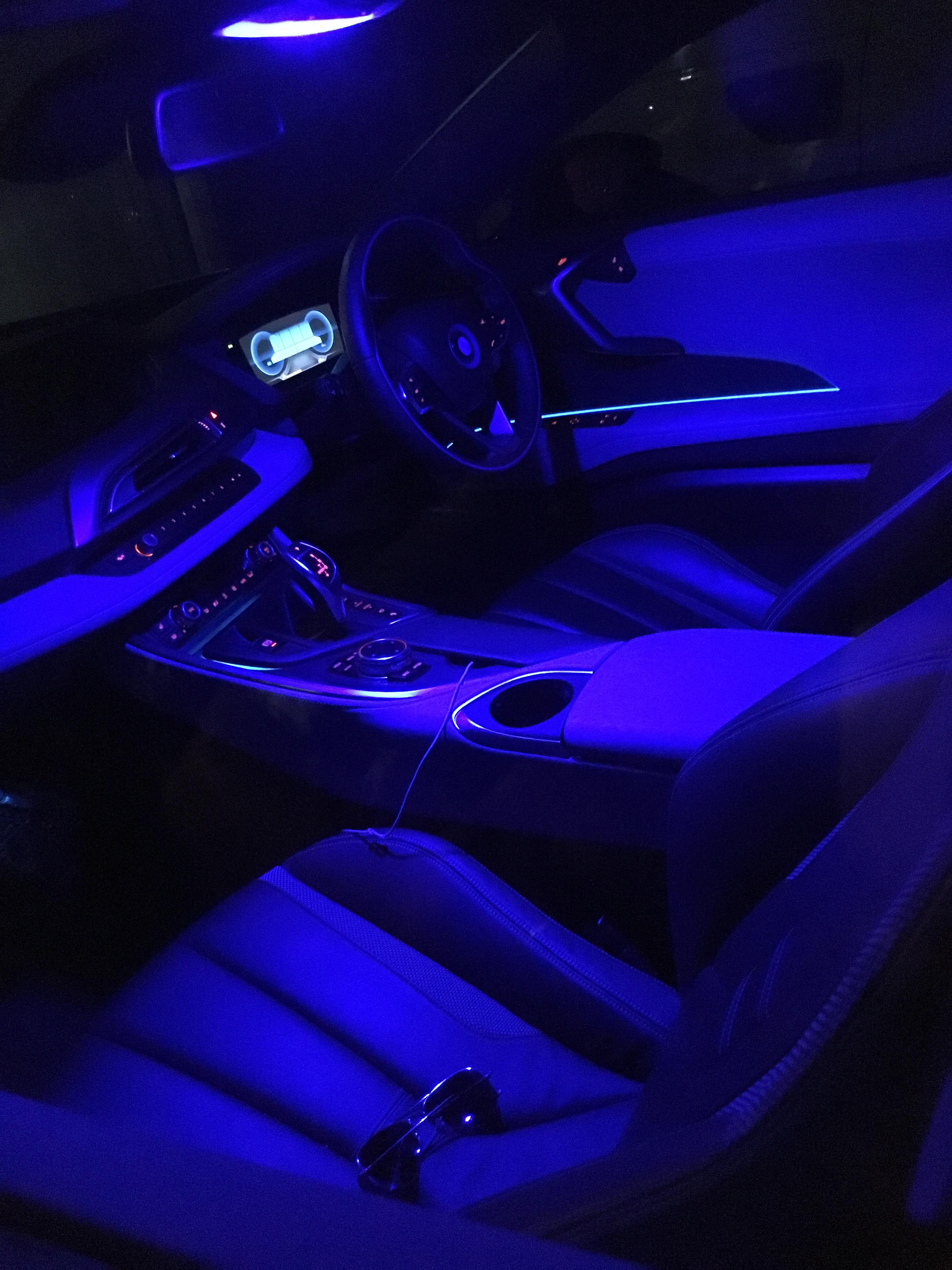 This is my i8 with night time entry lights on auto goes off in 10