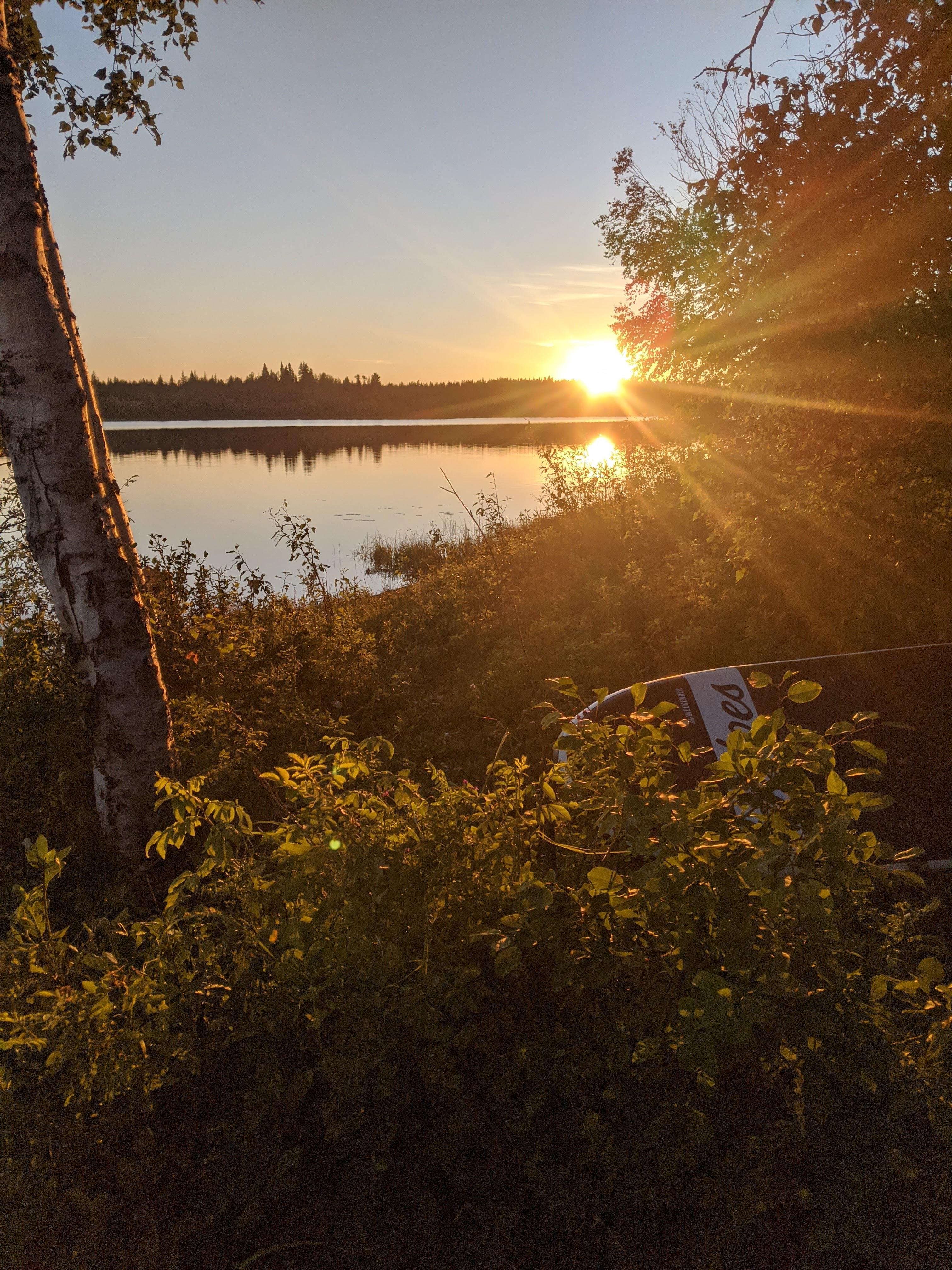 Sunset, Medicine Lake, Alberta, Canada r/camping