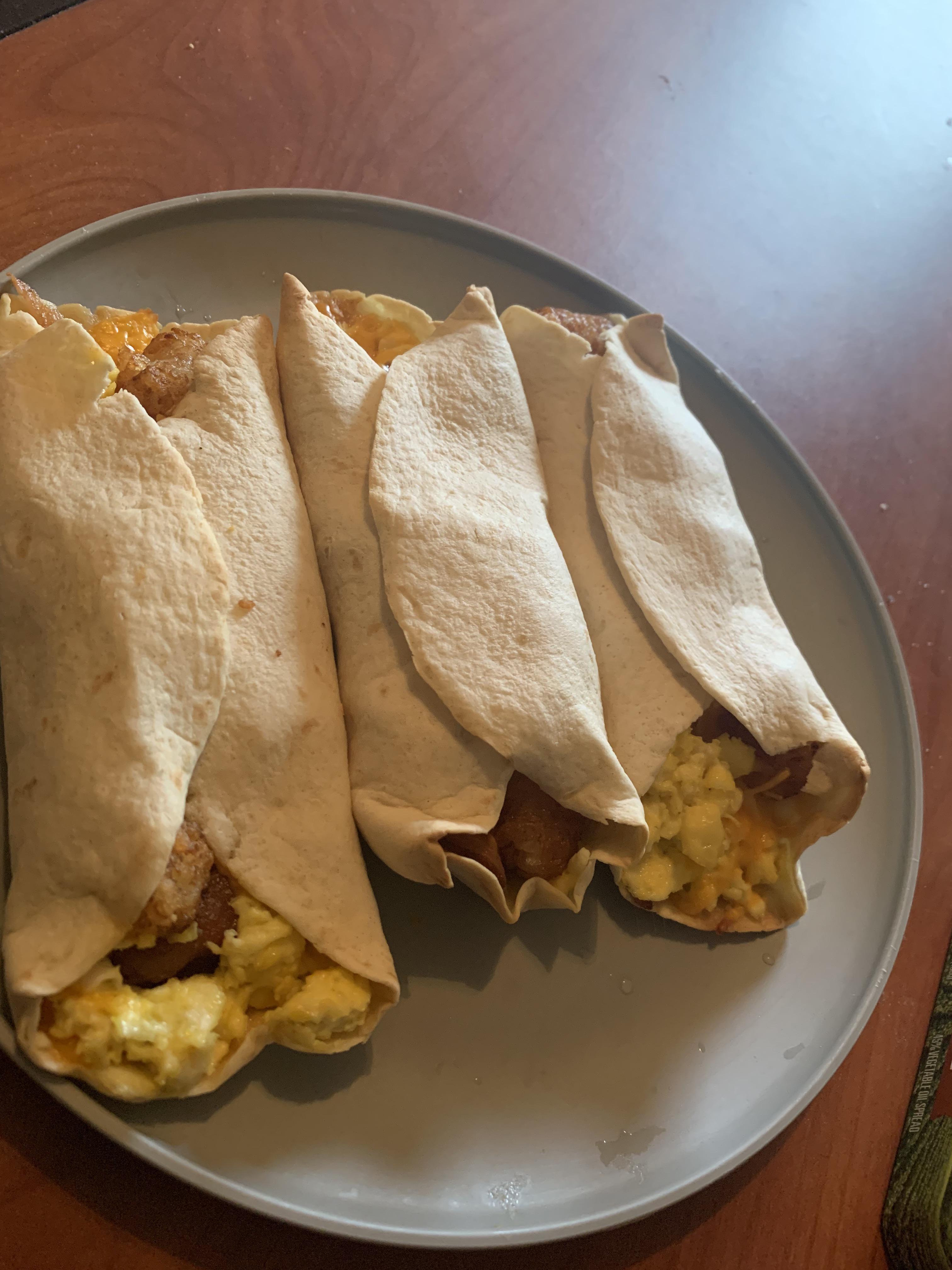 Breakfast Burritos! You can make 8 for 10 dollars! Cheap_Meals