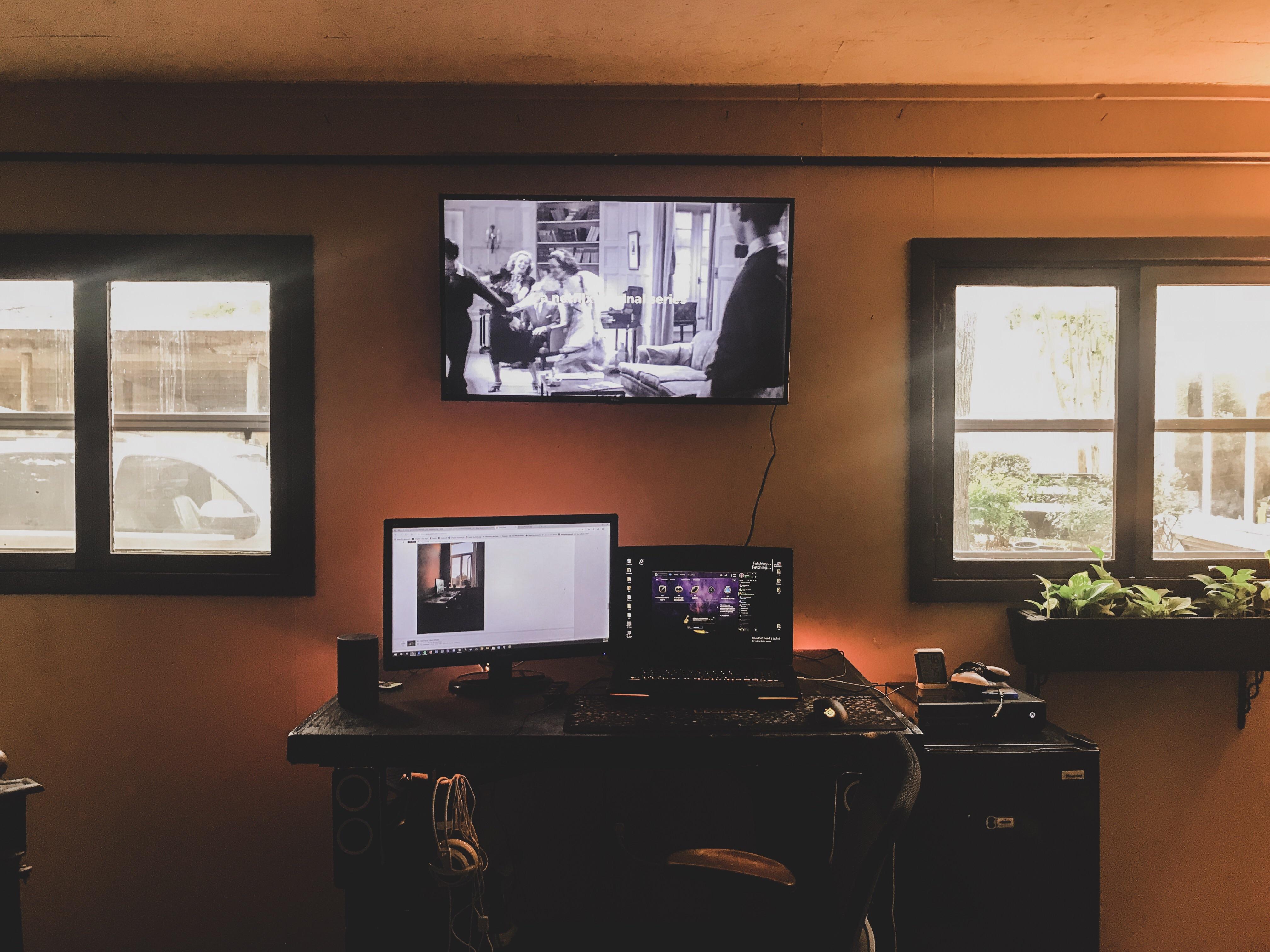 My garage apartment!! MSI GT72 i found from craigslist. r/Battletops