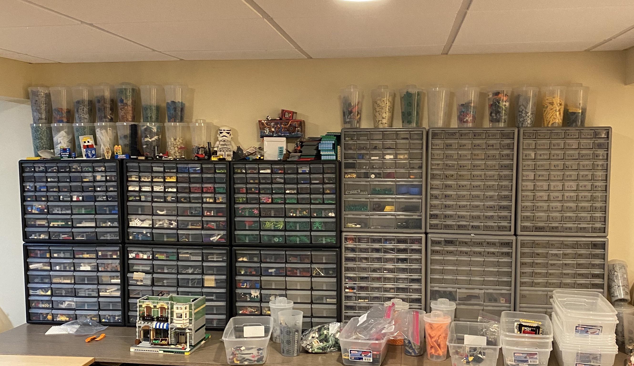 A mix of Akro MILs and Stack Ons for the top of my work bench. Need a