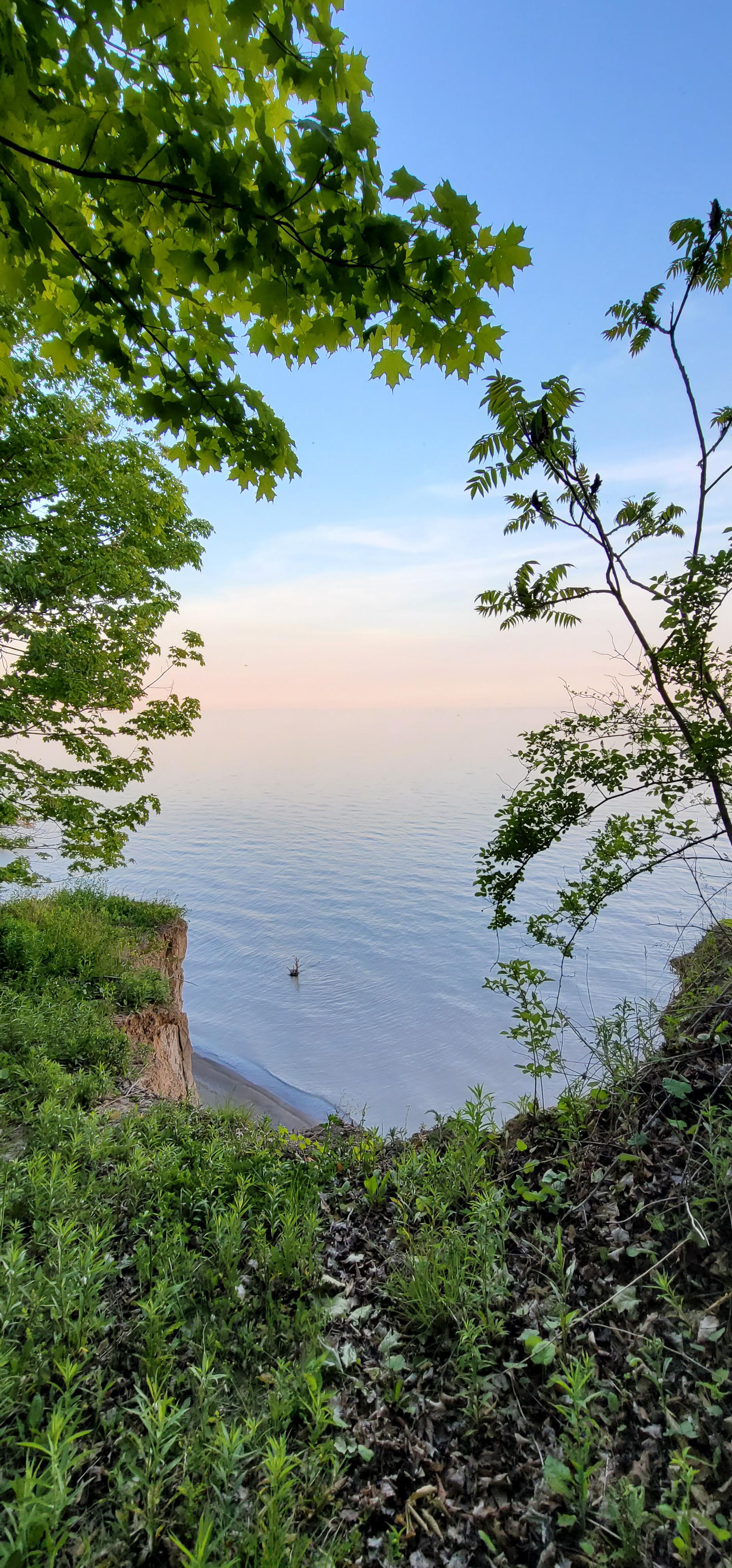 This view of lake erie r/ontario
