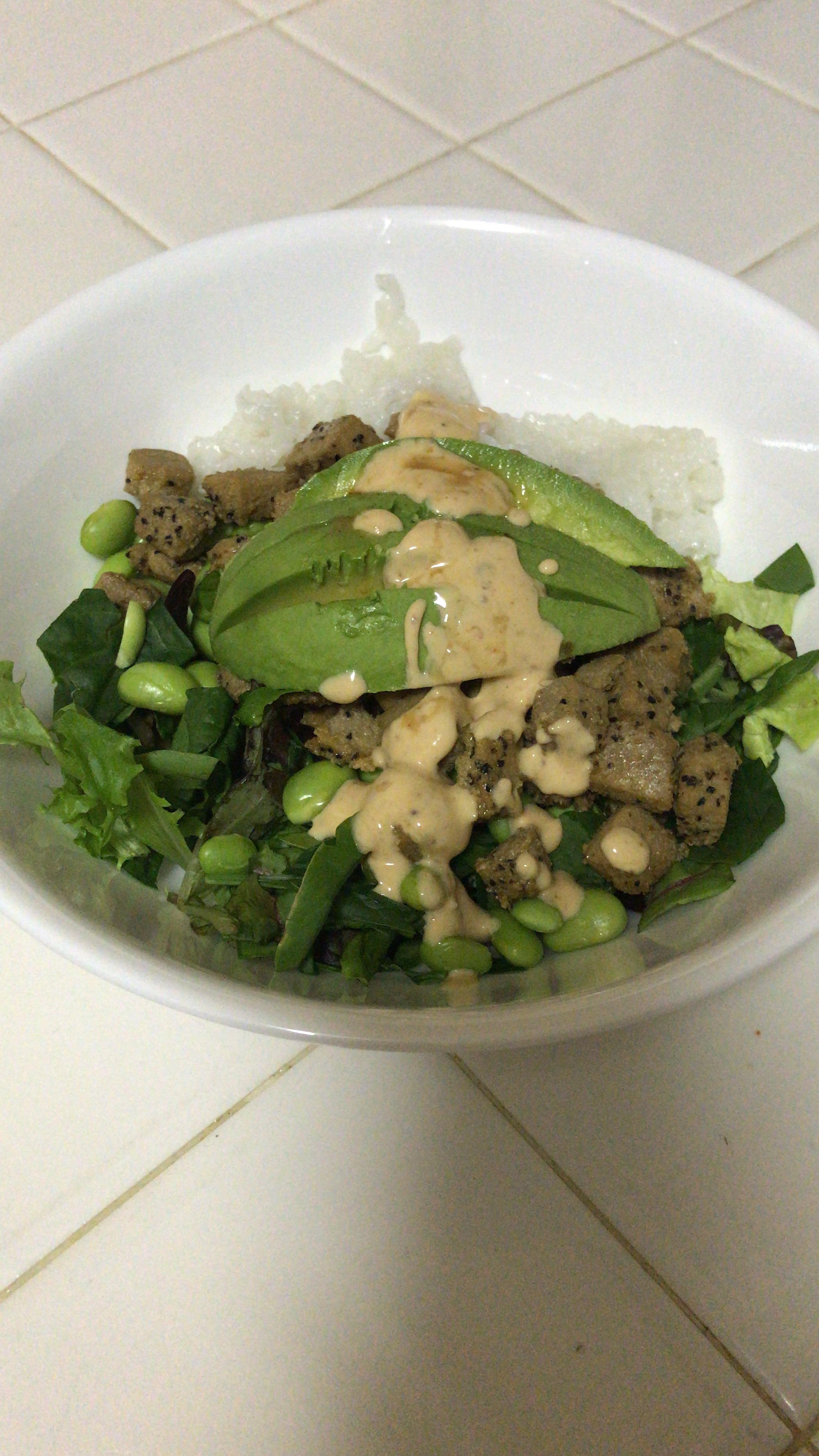 Tuna bowl with rice, edamame, avocado, spinach and homemade chipotle