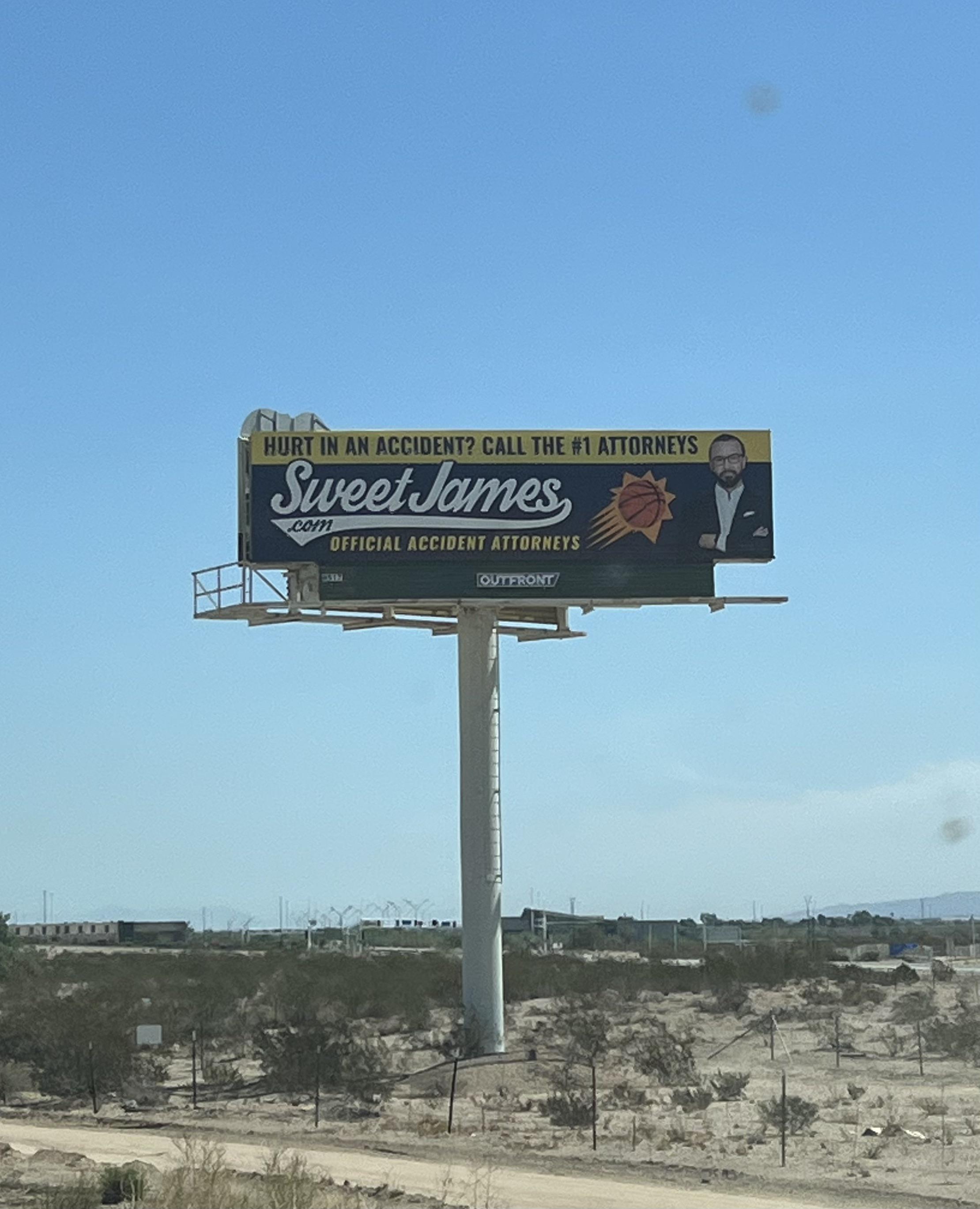 Just can’t escape this guy (in Phoenix) r/LosAngeles