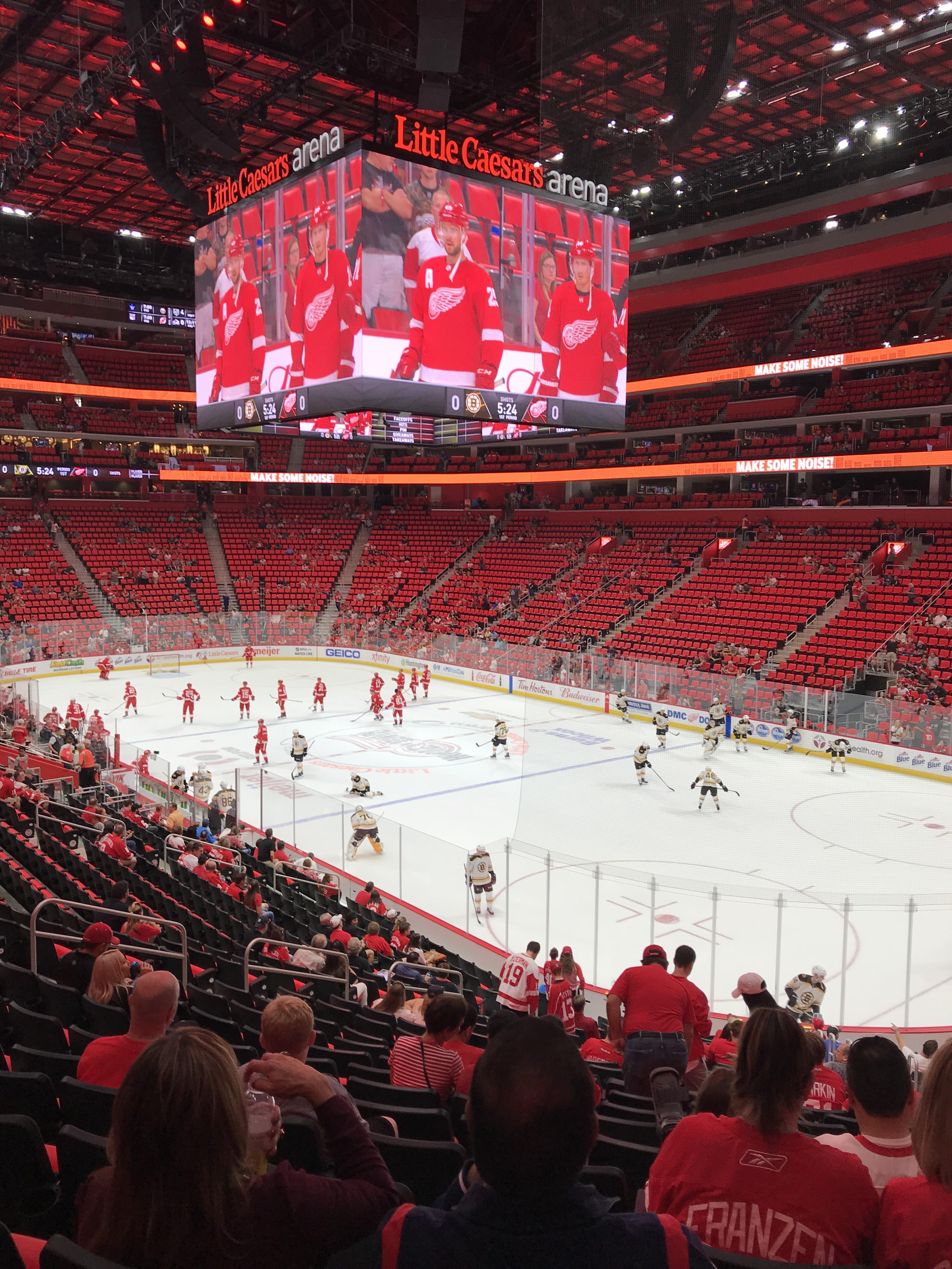 Out here at the dough Joe r/DetroitRedWings