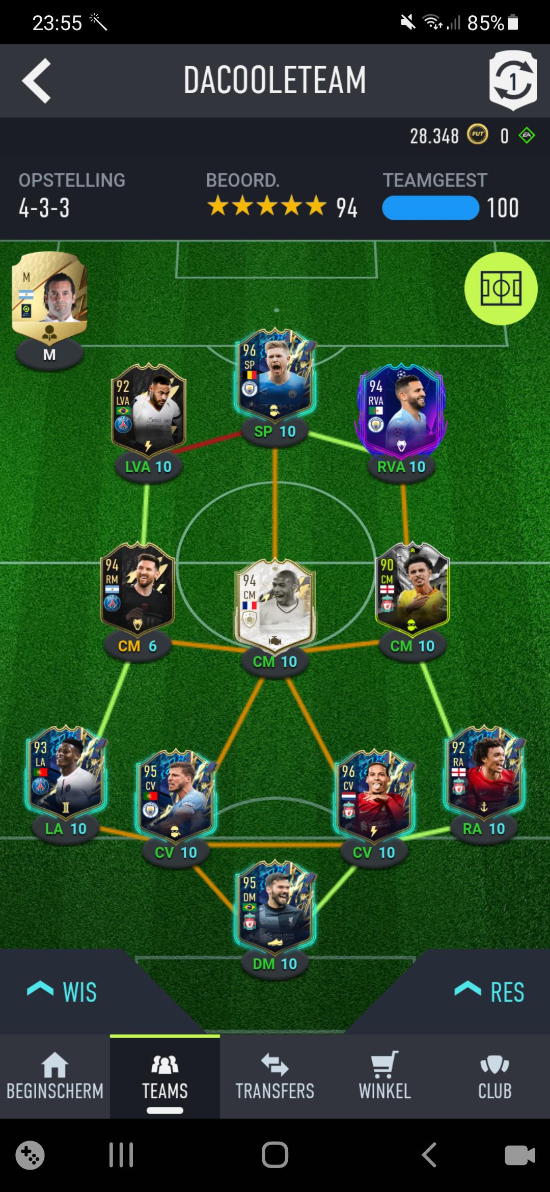 Can anyone help me to get Messi on full chem? FIFA22