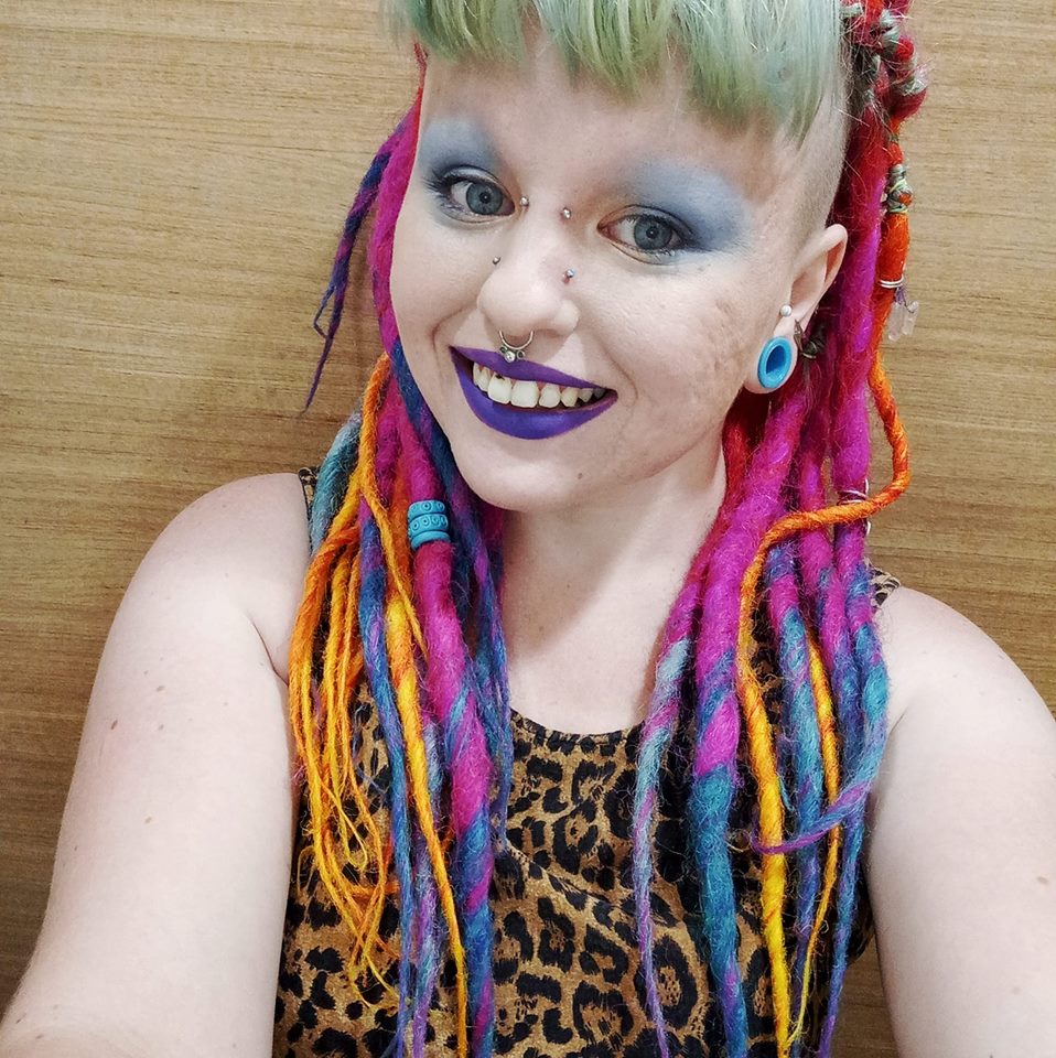 Week old Bridge + high nostrils! Done by Shane and Nicole at Streetwise