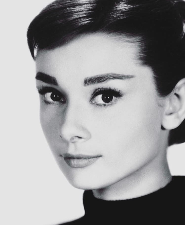 🔞Wow of Audrey Hepburn NUDE | | CelebrityNakeds.com