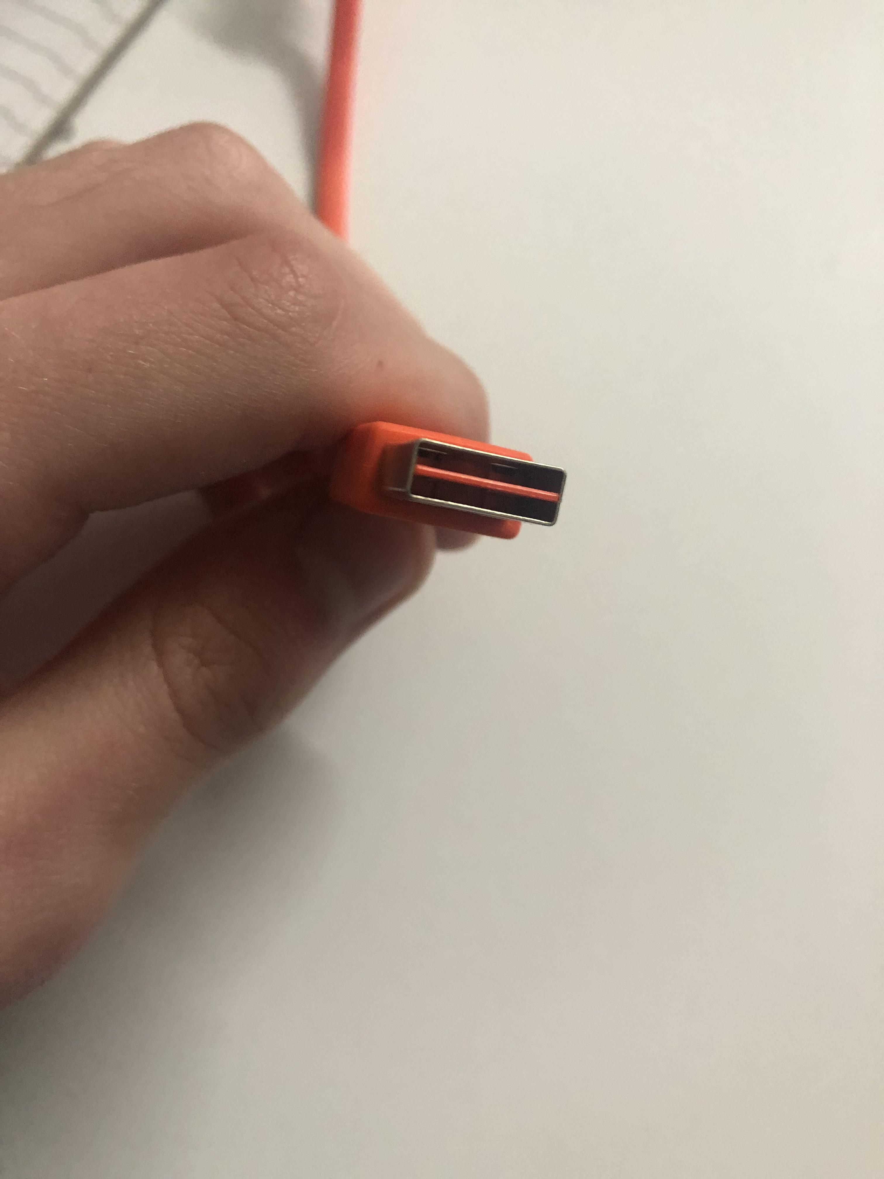 This USB cable is able to be plugged in both ways. HillbillyNerdTalk