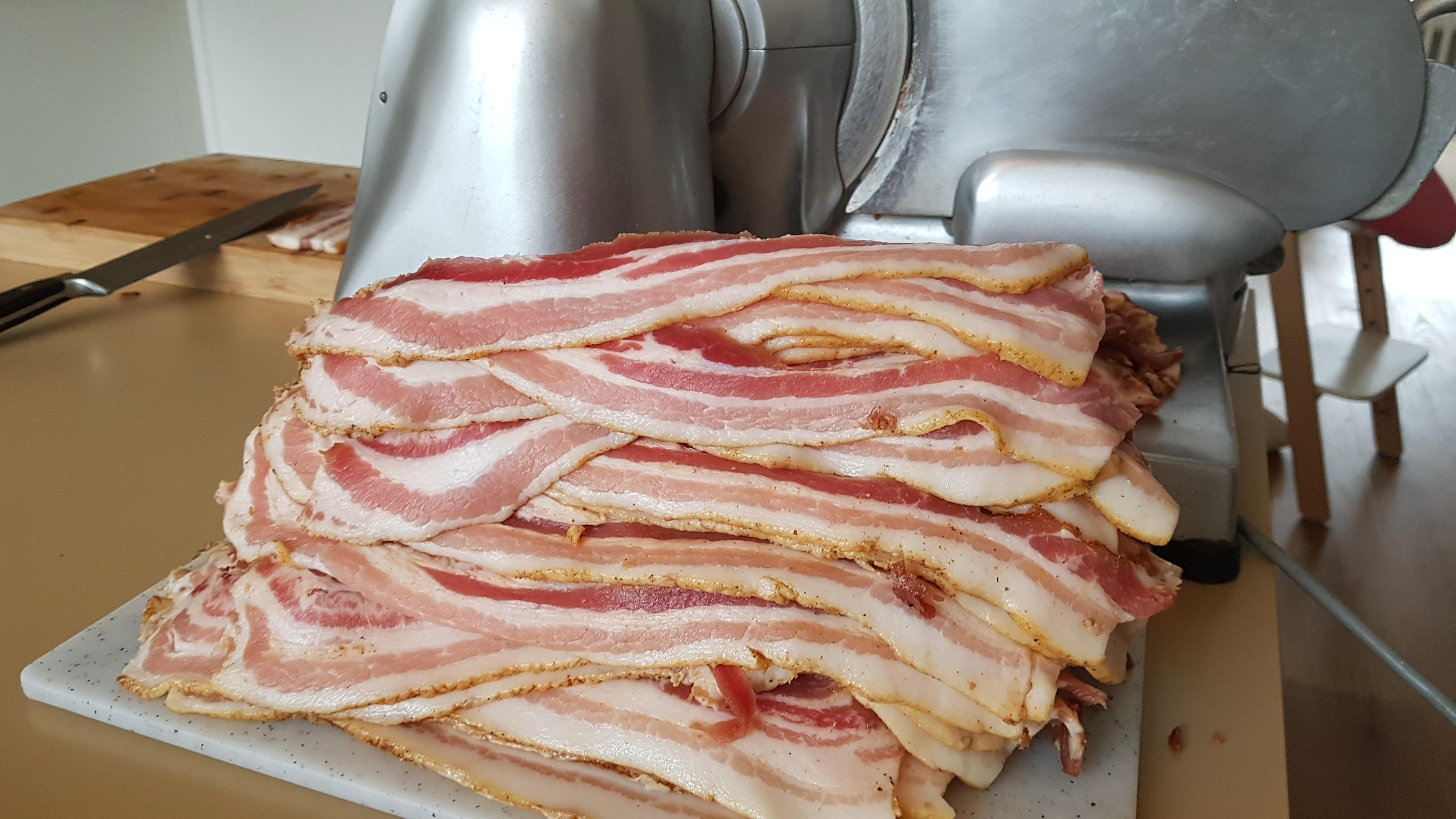 Free range duroc bacon, cold smoked a few days on oak r/smoking