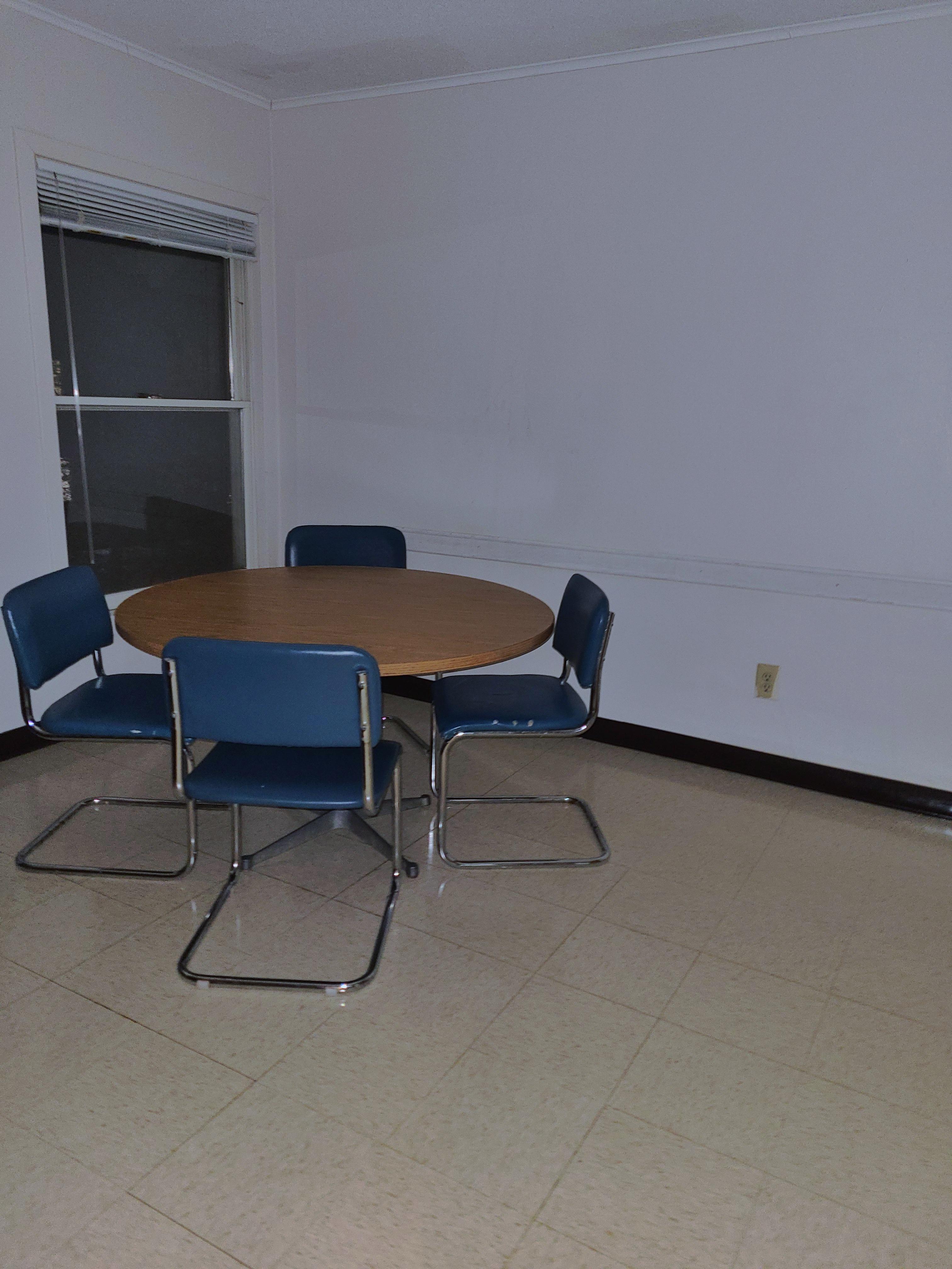 took this photo in the newell apartments after moving here for isolation. they put me in the