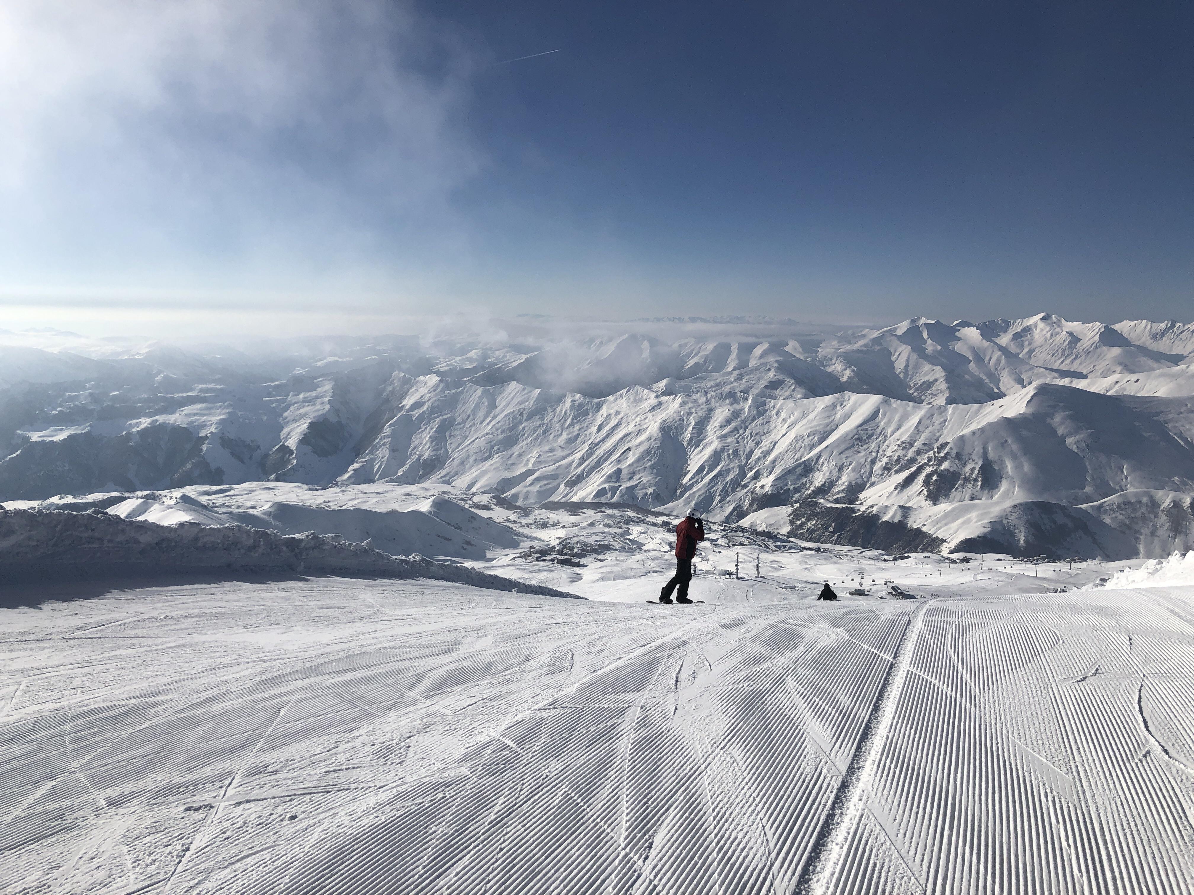 Gudauri, Cheap and Fun r/skiing