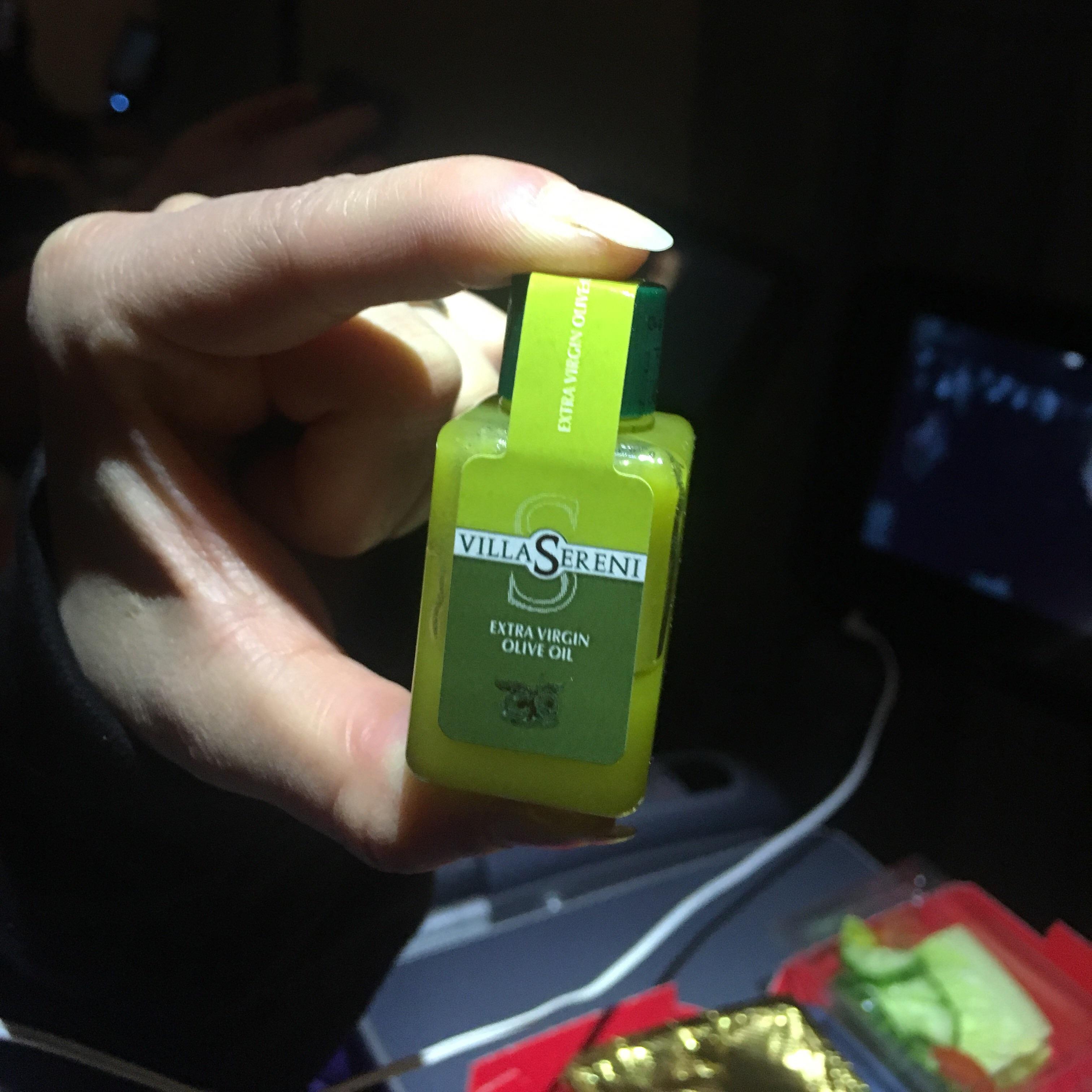 What is this, olive oil for ants? r/thingsforants