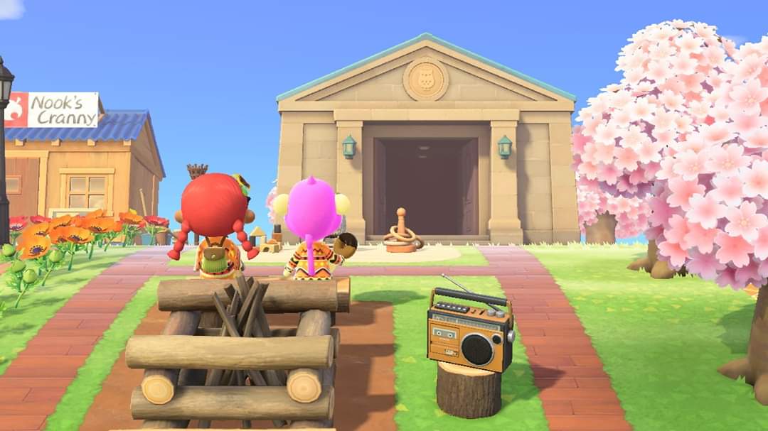 When your villagers actually wear your designs 🥰 r/ac_newhorizons