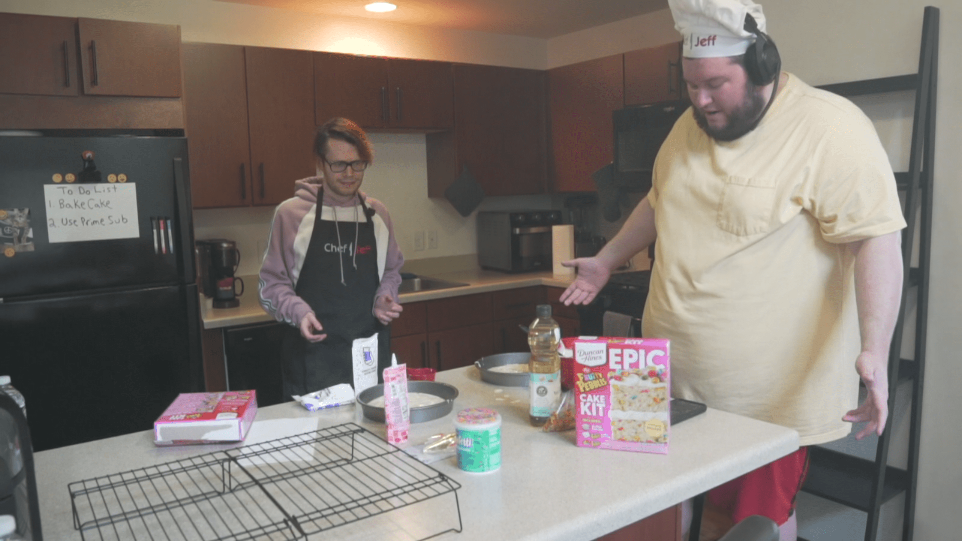 The absolute unit of a Overwatch streamer Flats, next to Emongg. r