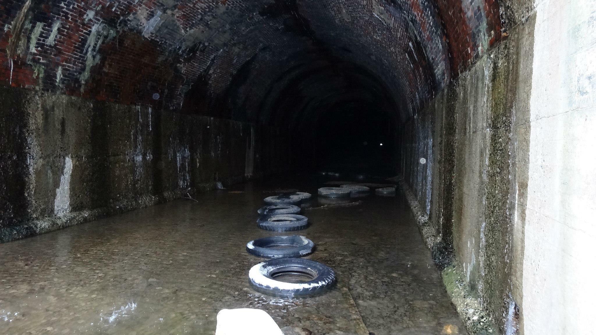 Railroad Tunnel in New Jersey [OC] [2000x1200] See the light at the end
