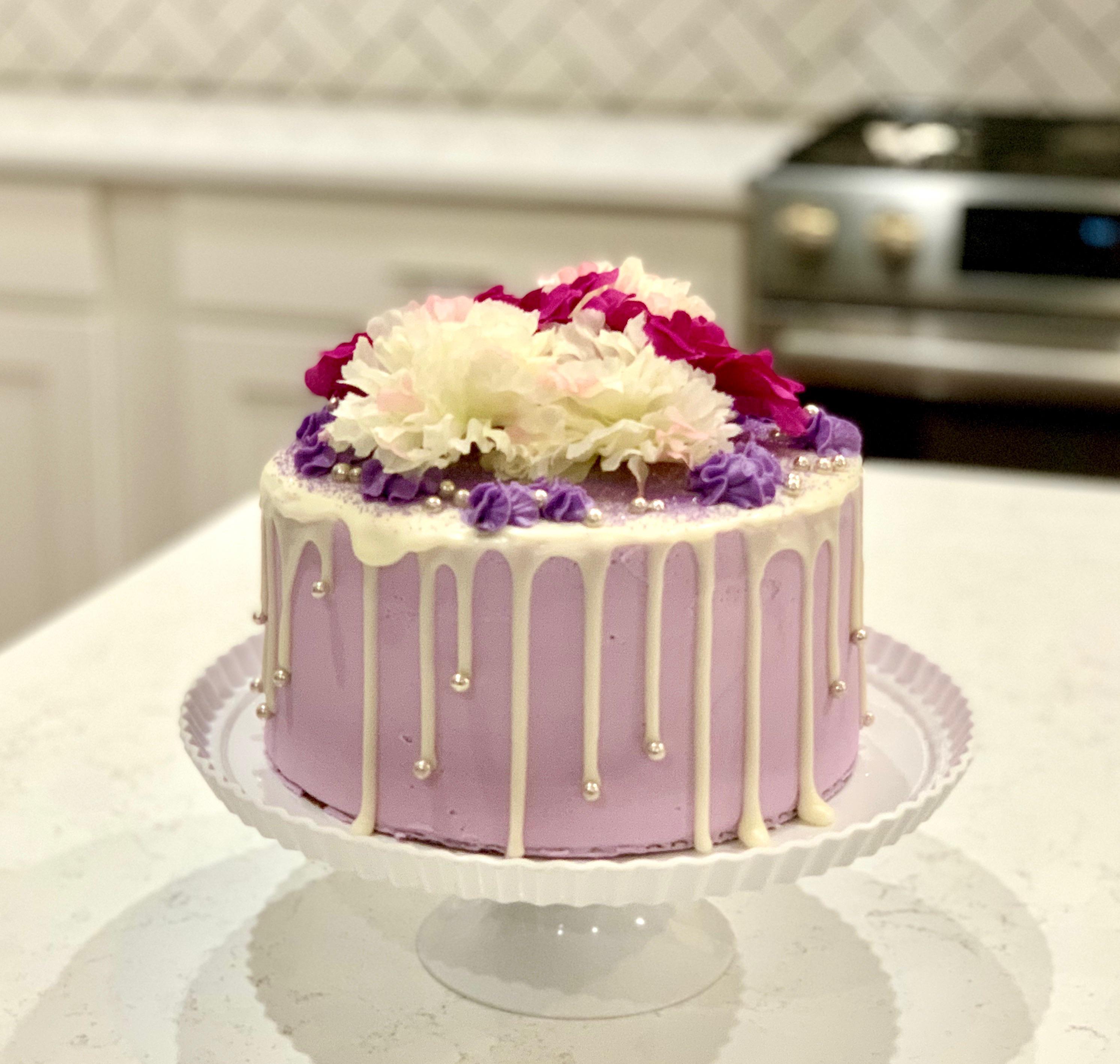 Lavender cake for a friends birthday r/Baking