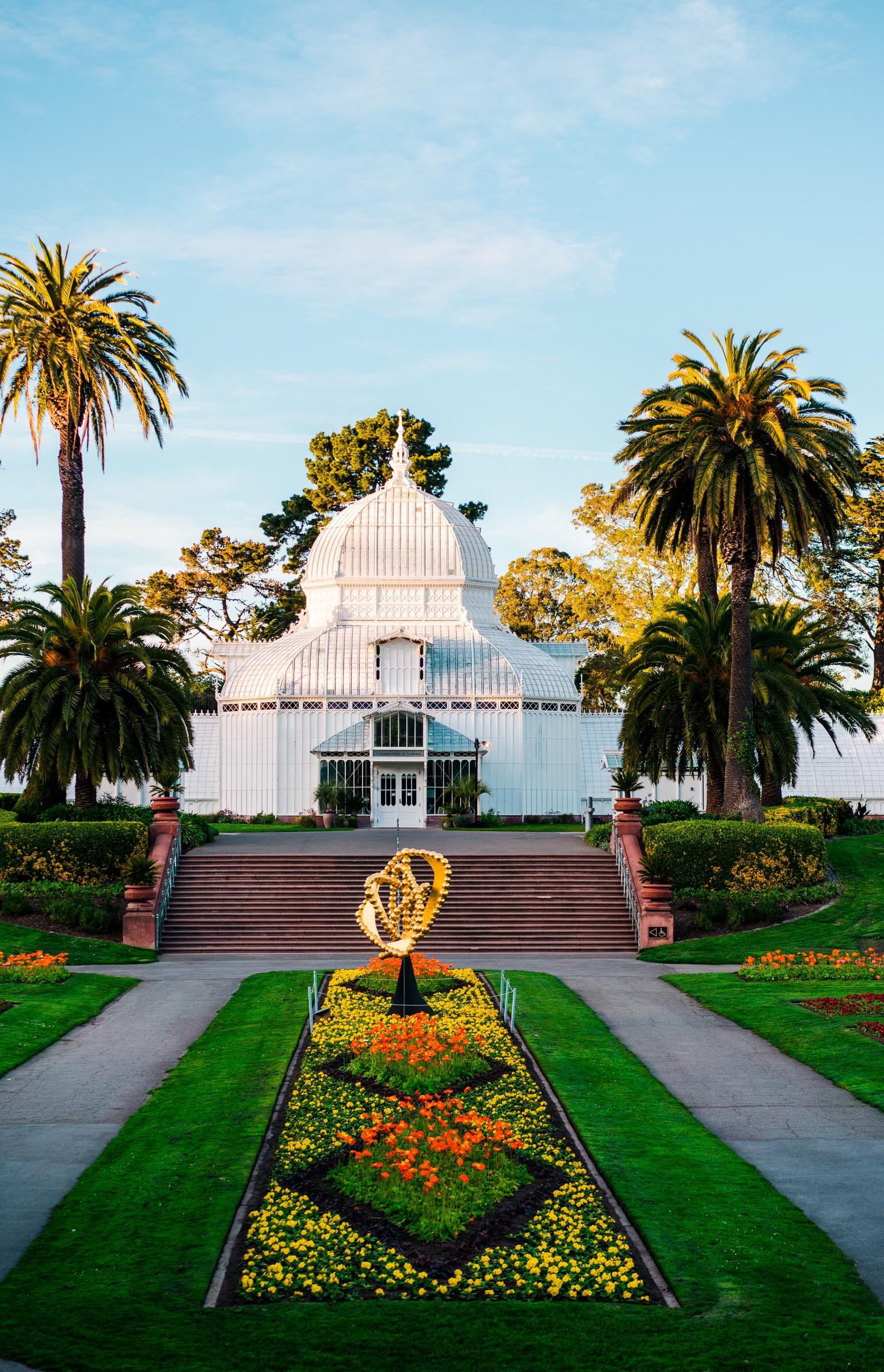 San Francisco Conservatory of Flowers. r/AccidentalWesAnderson