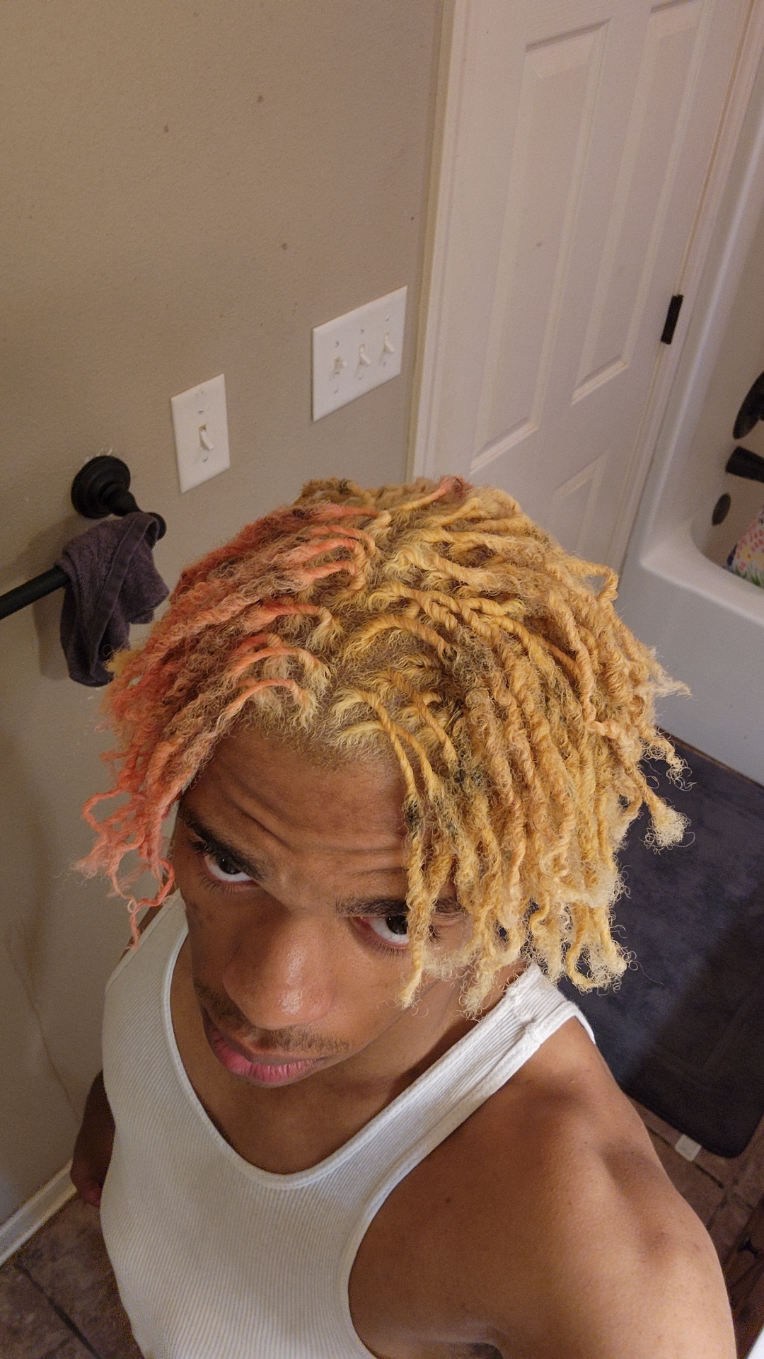 blonde and red dreads... yump r/greatlocs