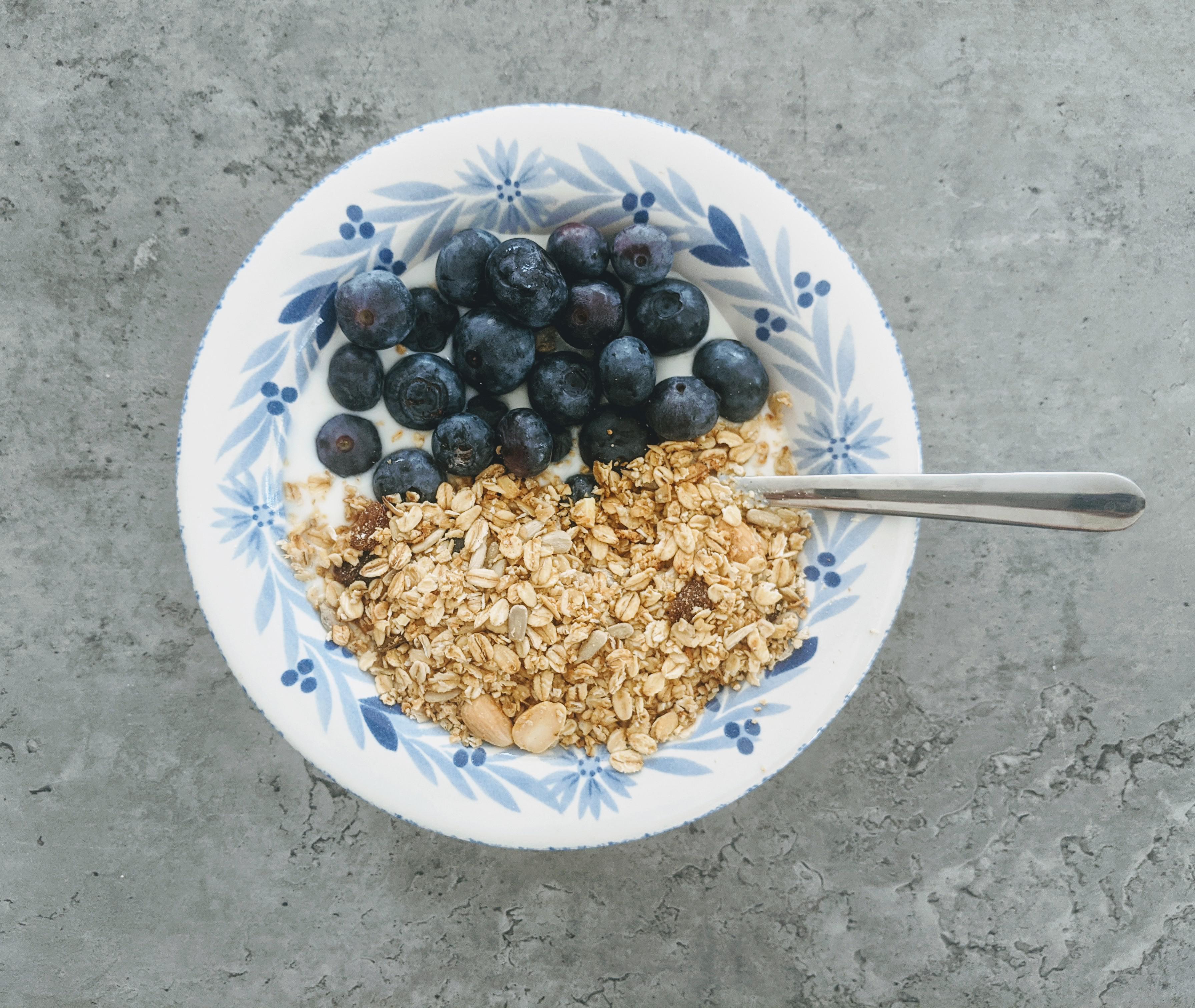 I was today years old when I discovered gluten free granola. 382