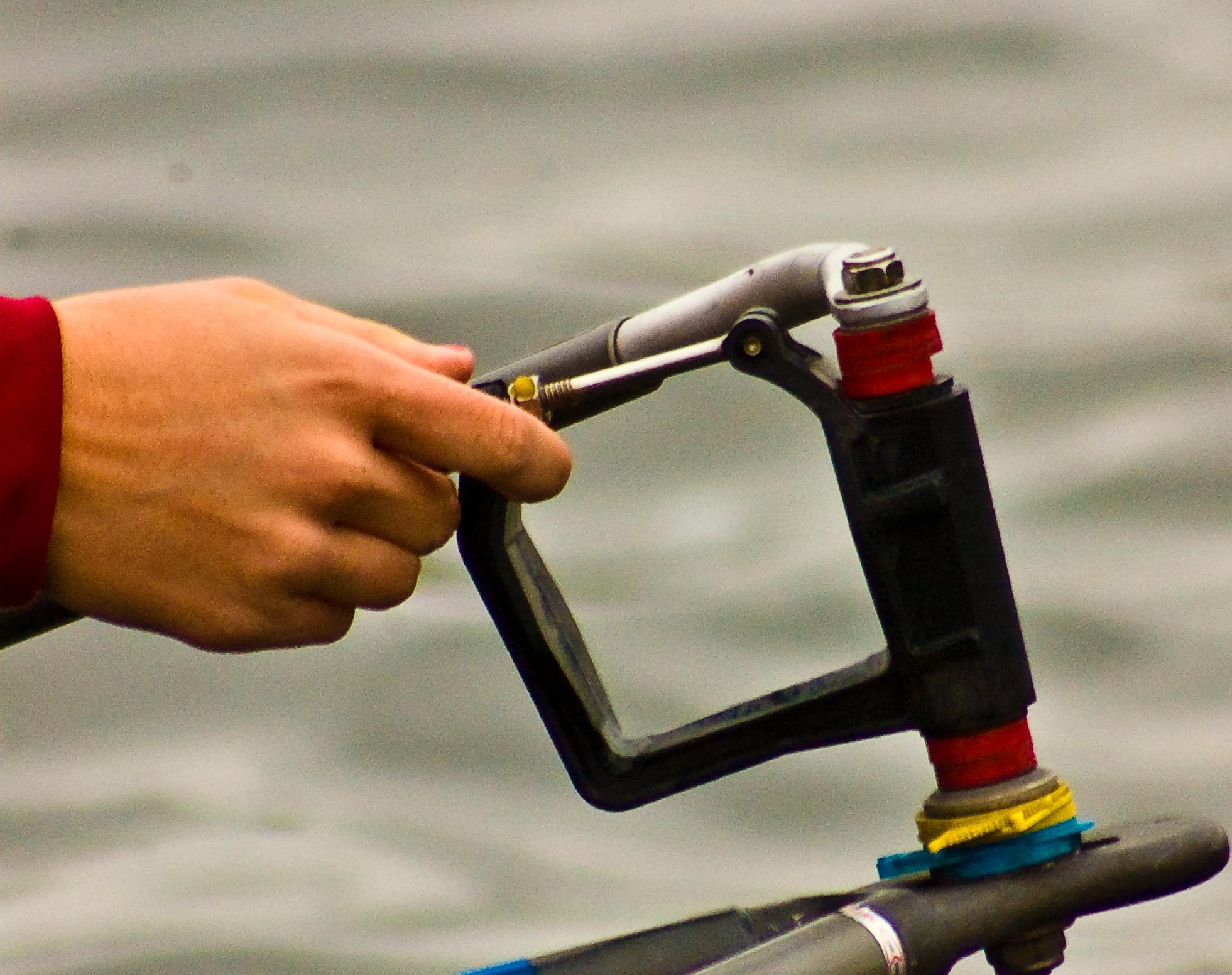 Ports get oars; starboards get oarlocks r/Rowing