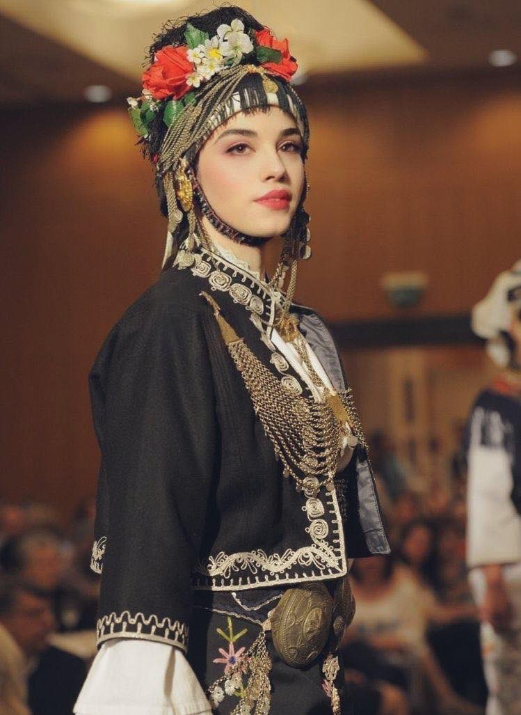 Traditional Greek dress from Macedonia r/pics