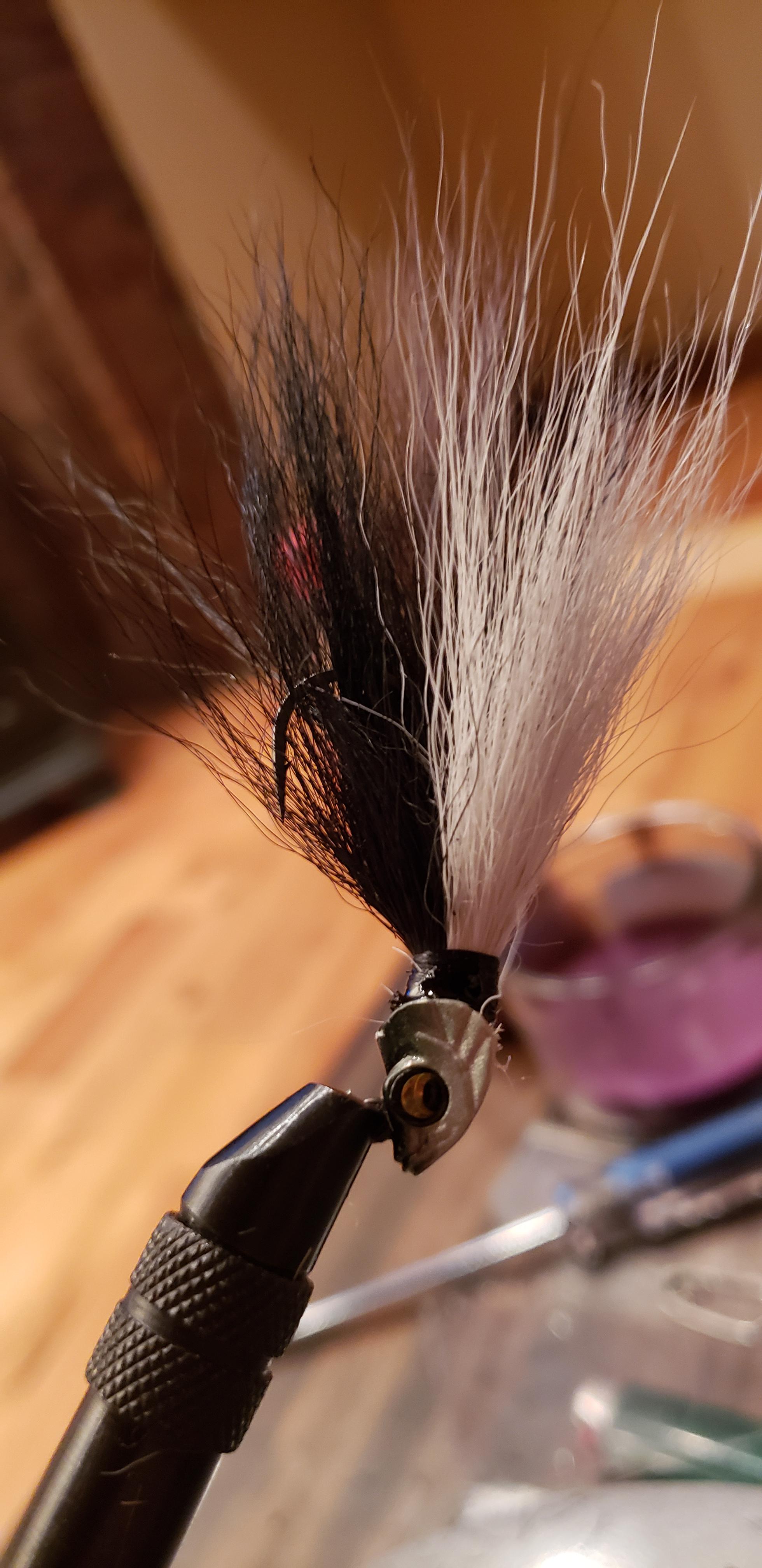 Trying a new set up. Deer hair with swim jig head. r/Fishing